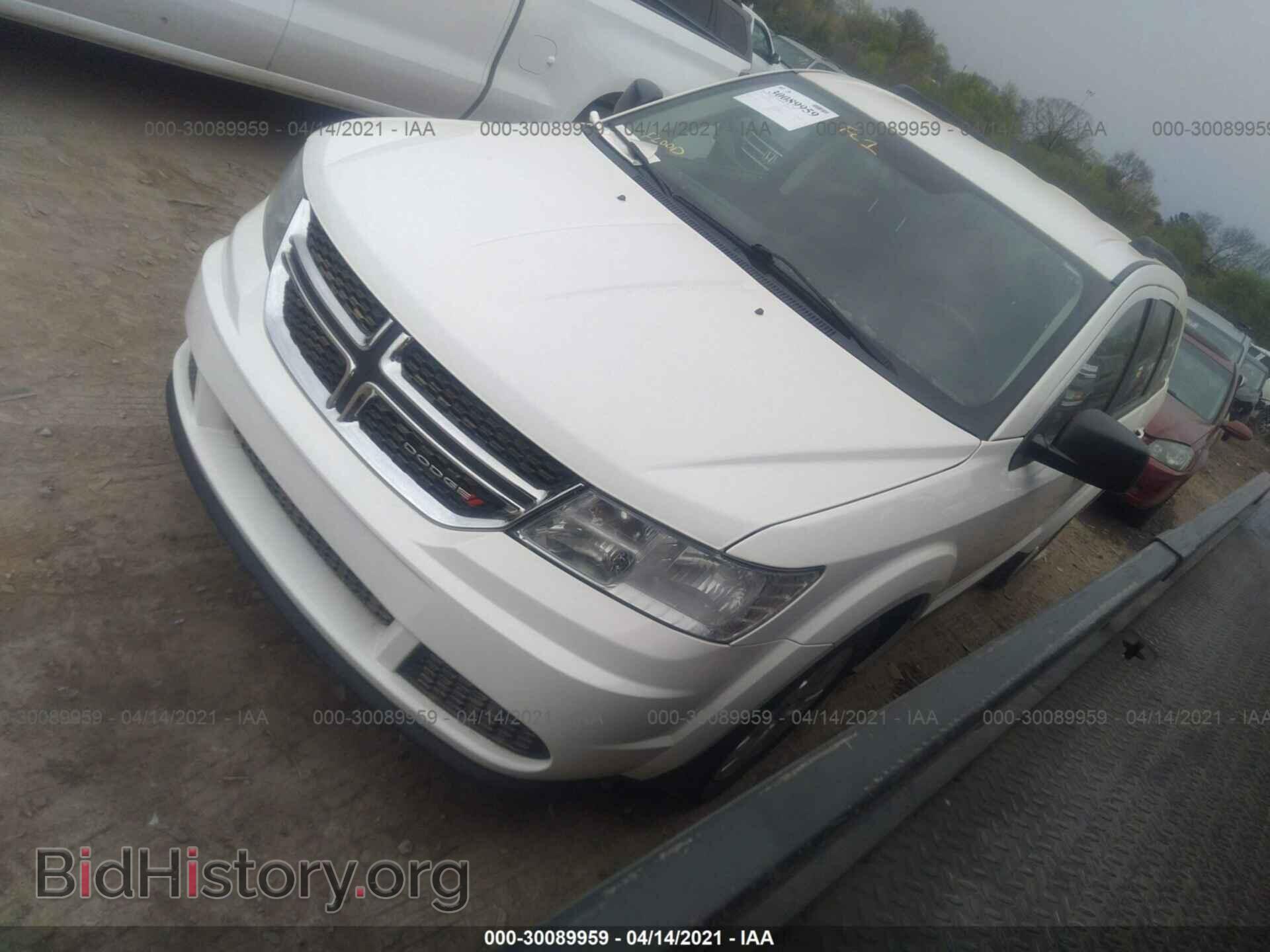 2018 DODGE JOURNEY - VIN: 3C4PDCAB0JT242523 - Фото 2