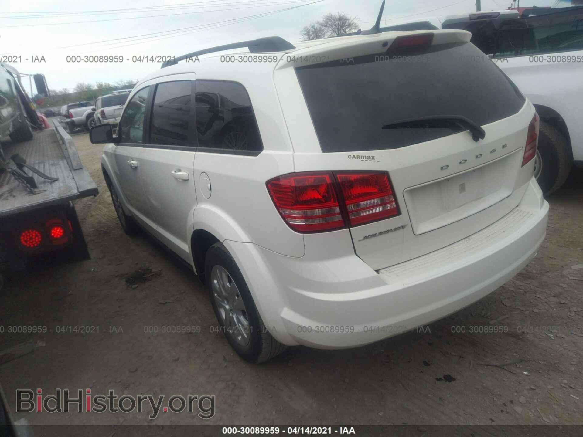 2018 DODGE JOURNEY - VIN: 3C4PDCAB0JT242523 - Фото 3