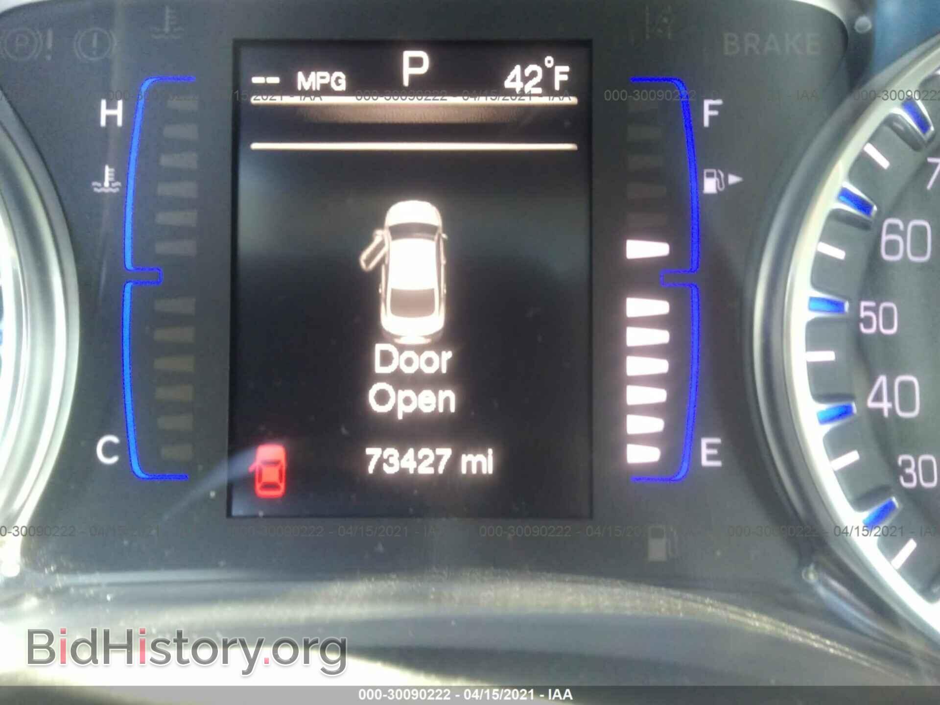 2016 CHRYSLER 200 - VIN: 1C3CCCAB2GN108403 - Photo 7