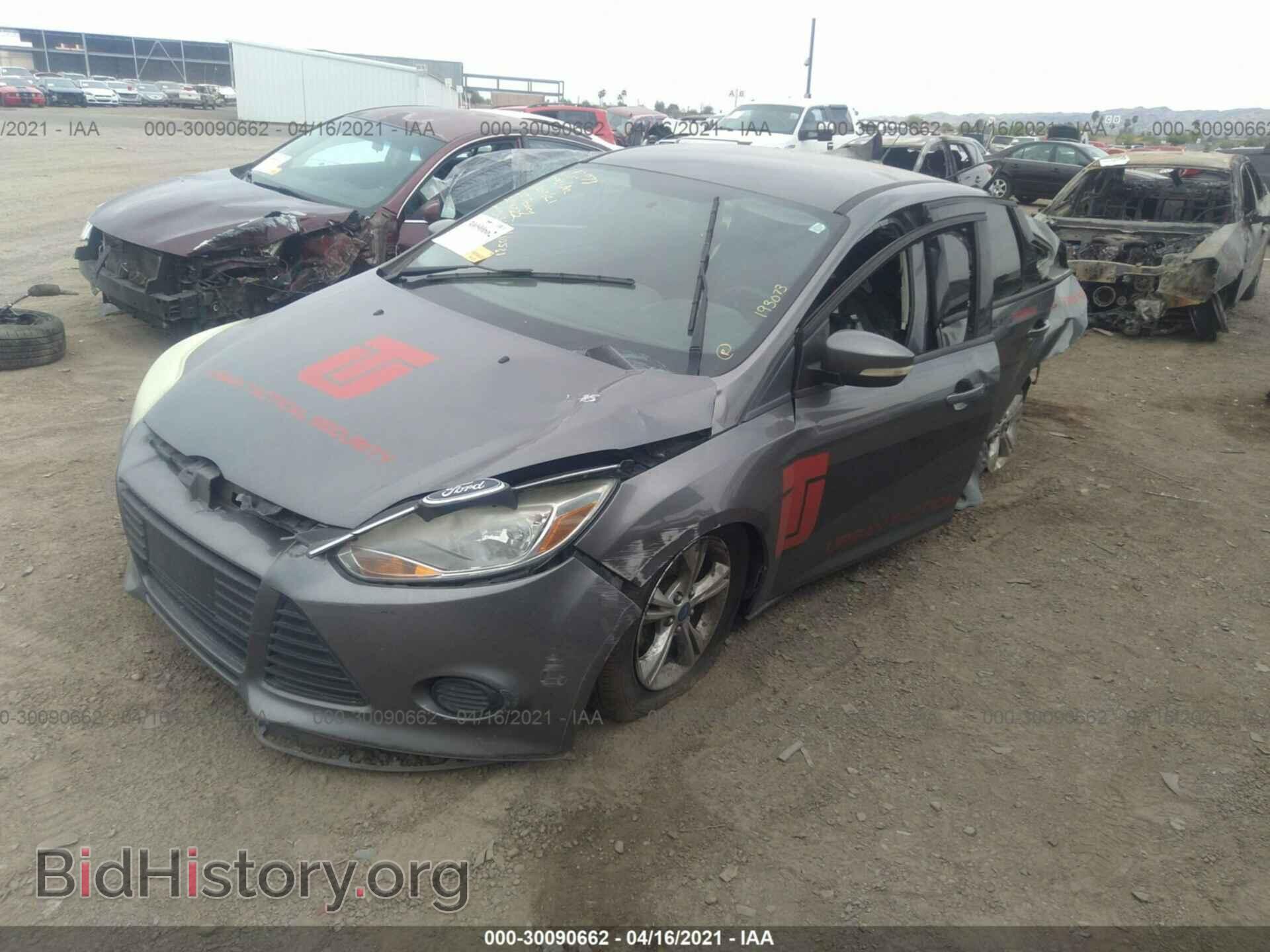 2013 FORD FOCUS - VIN: 1FADP3F26DL204822 - Фото 2