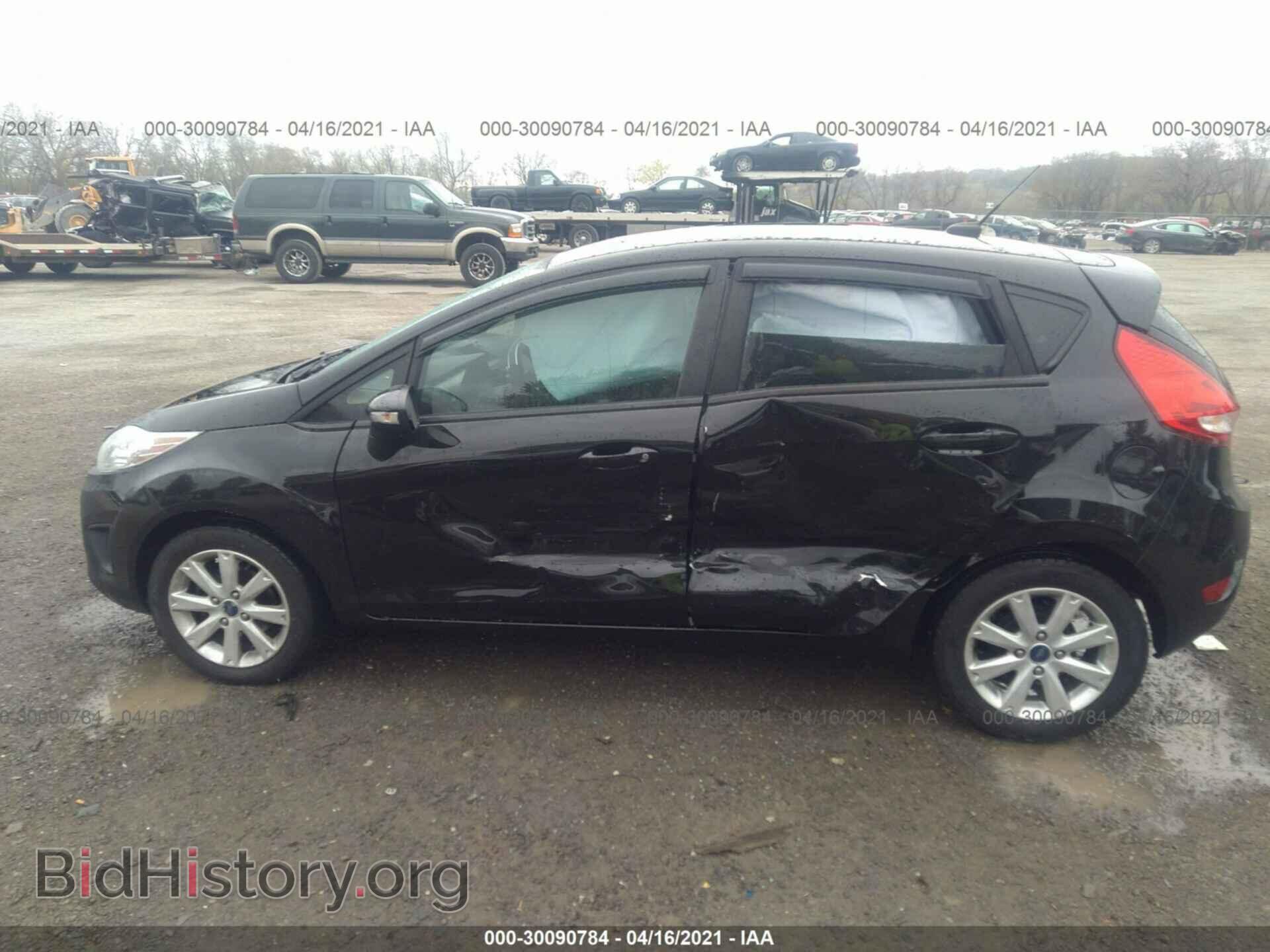 2013 FORD FIESTA - VIN: 3FADP4EJ2DM184503 - Фото 6