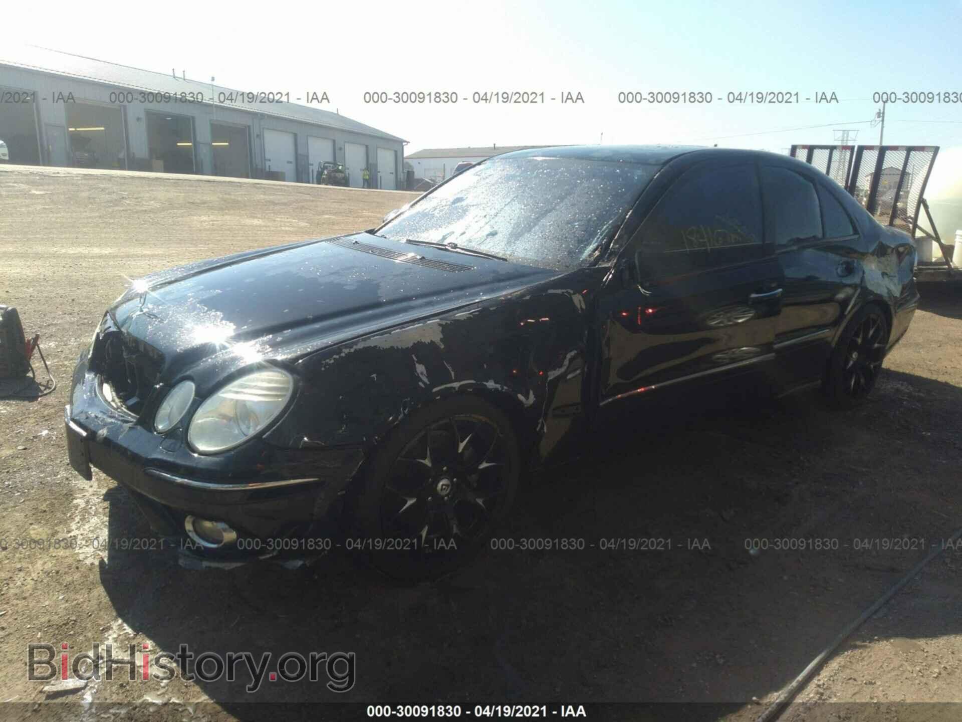 2009 MERCEDES-BENZ E-CLASS - VIN: WDBUF56X29B433479 - Фото 2