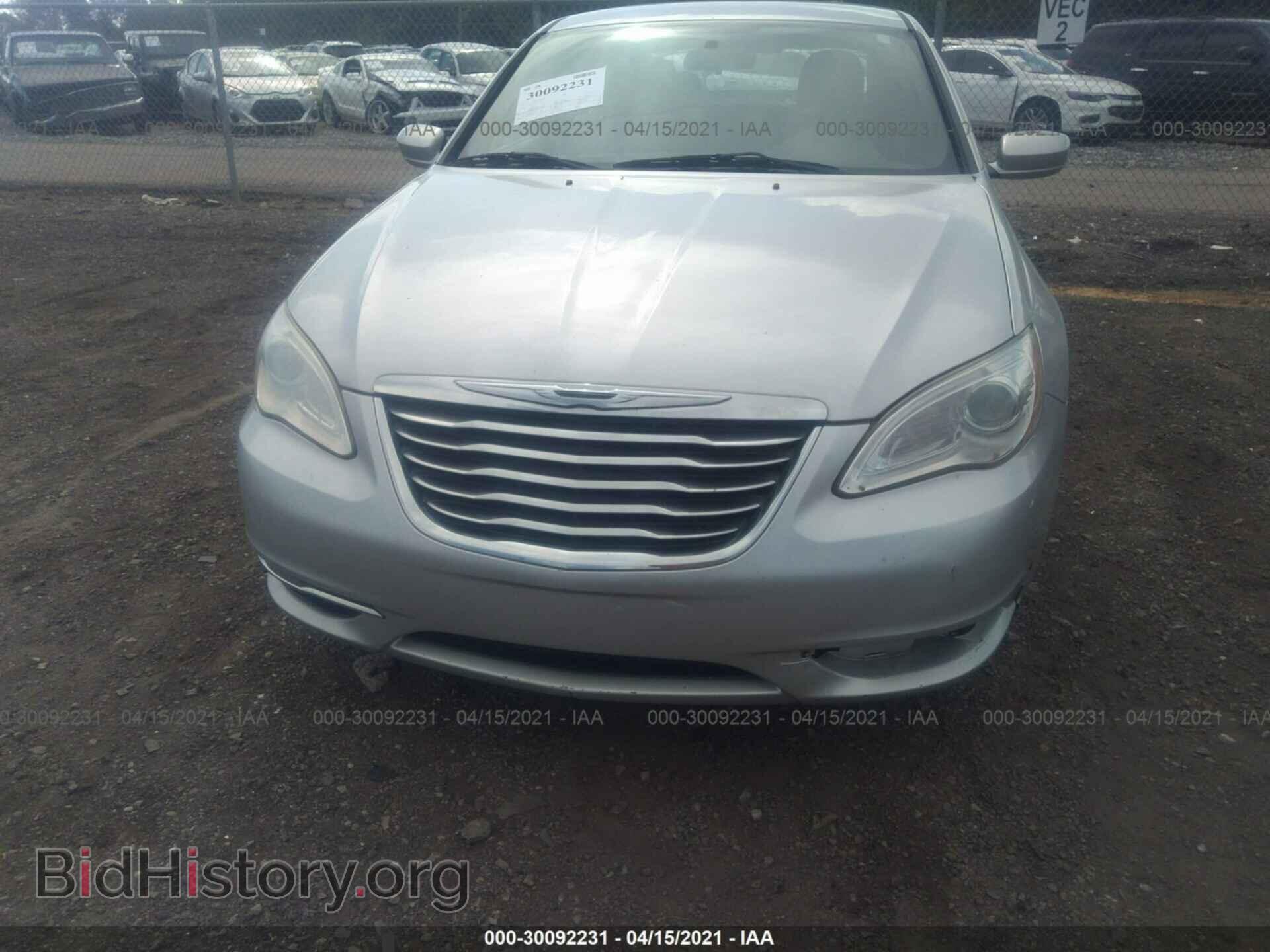 2011 CHRYSLER 200 - VIN: 1C3BC4FB2BN550441 - Фото 6