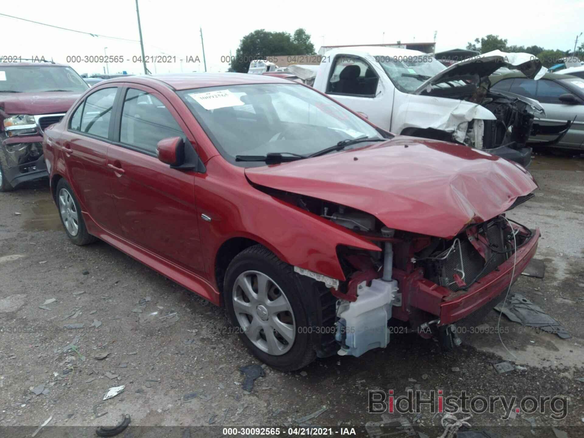 Photo JA32U2FU8FU022315 - MITSUBISHI LANCER 2015