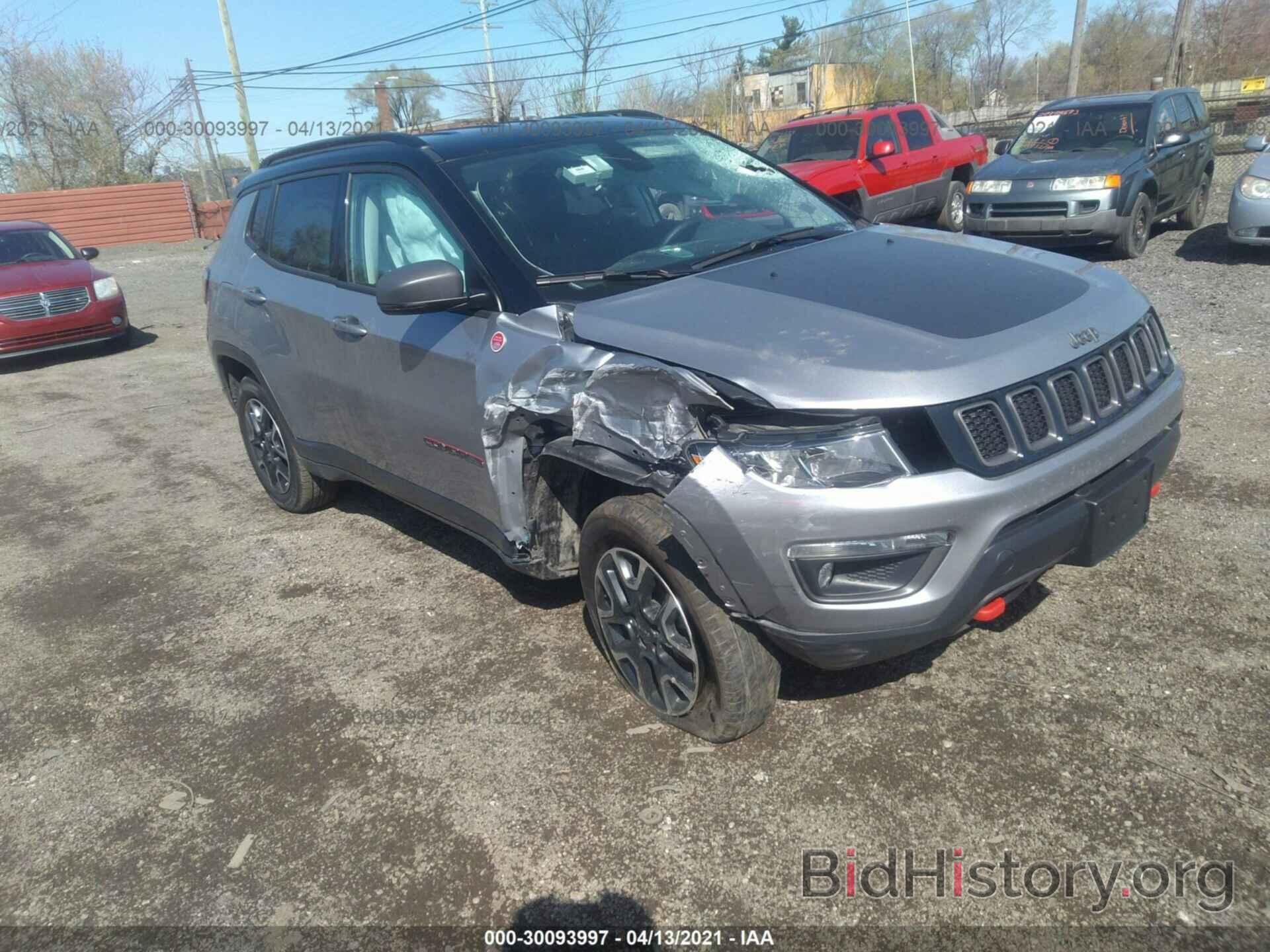 Photo 3C4NJDDB1KT671690 - JEEP COMPASS 2019