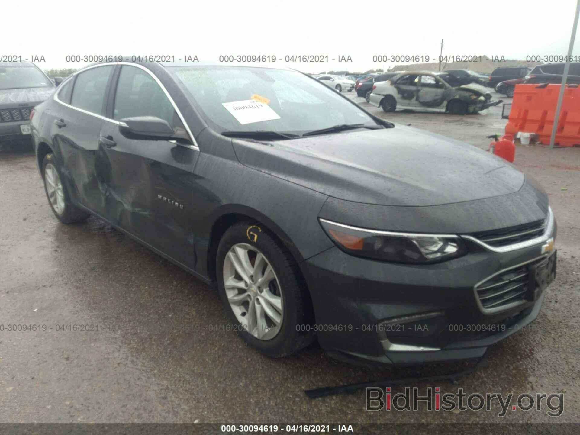 Photo 1G1ZD5ST1JF126486 - CHEVROLET MALIBU 2018