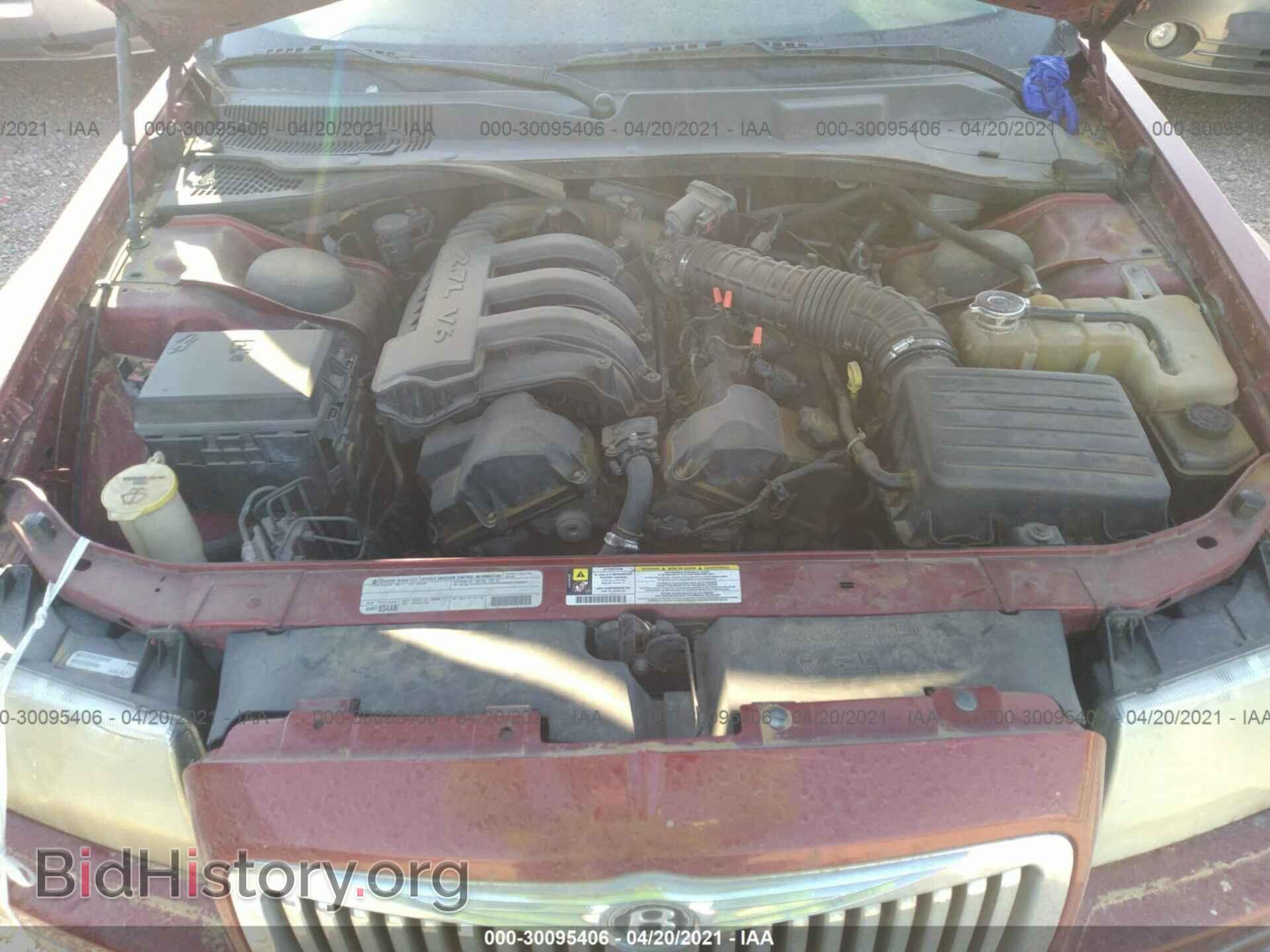 2010 CHRYSLER 300 - VIN: 2C3CA4CD2AH330076 - Фото 10