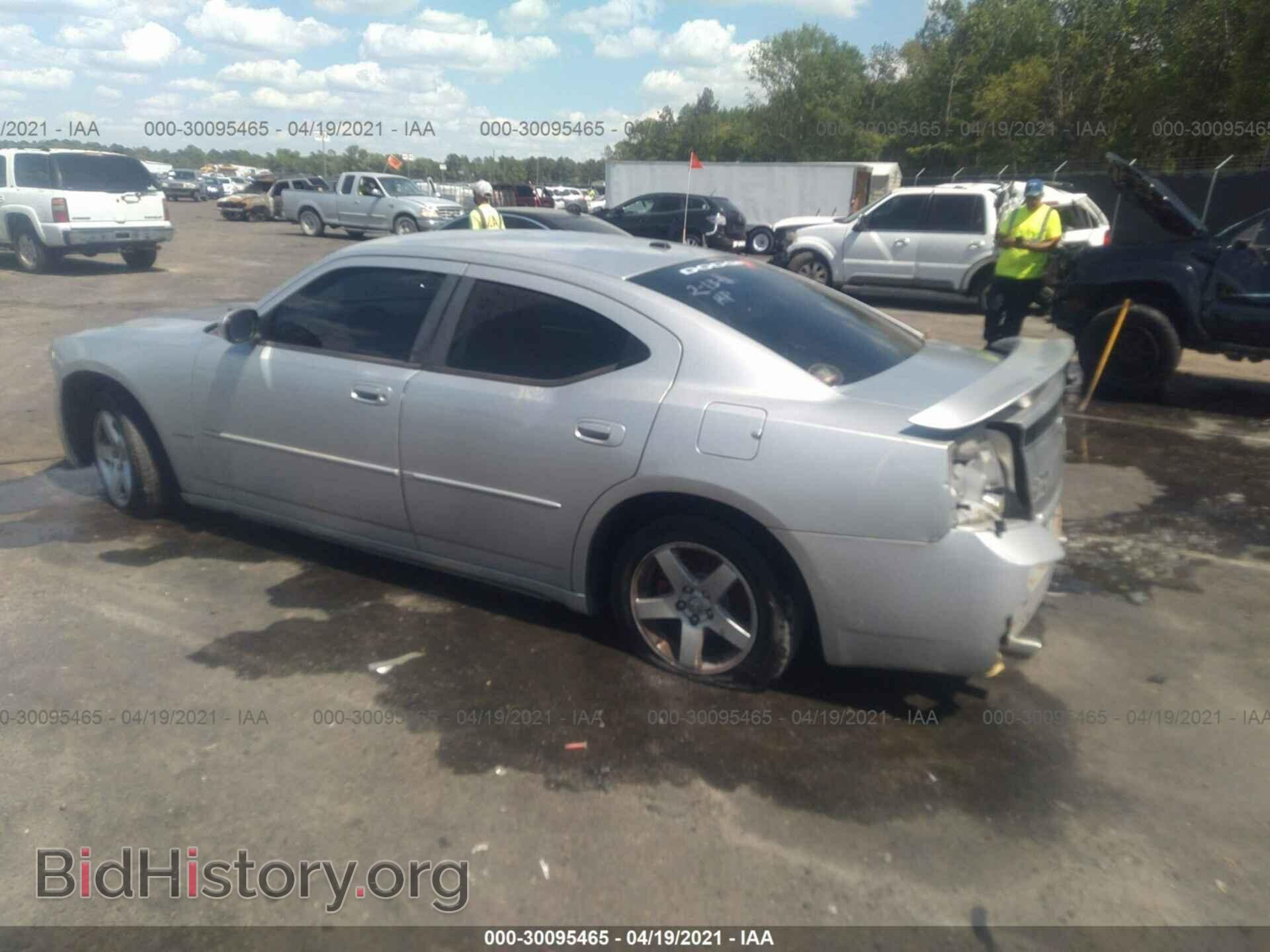 2010 DODGE CHARGER - VIN: 2B3CA3CV8AH231584 - Фото 3