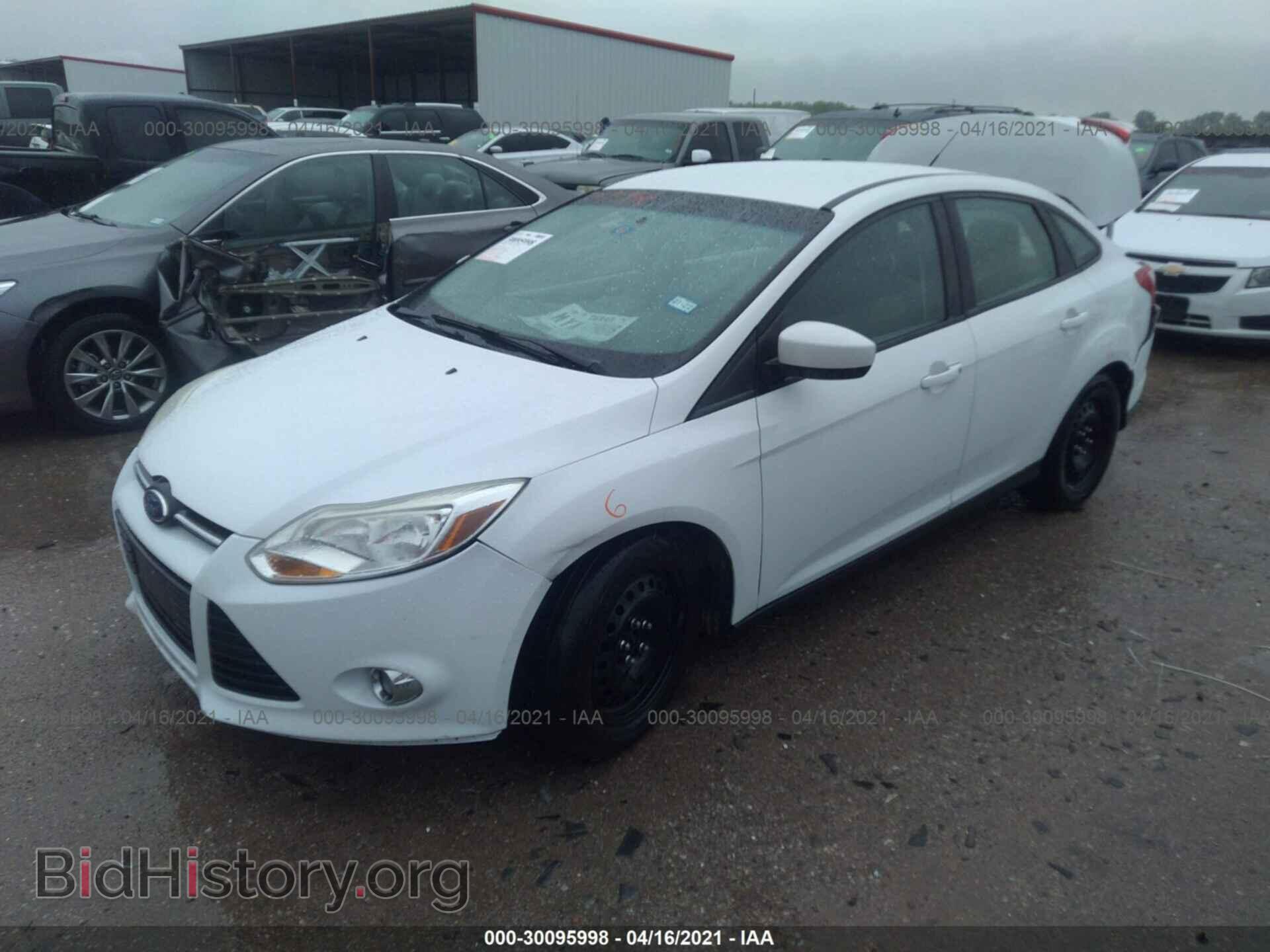 2012 FORD FOCUS - VIN: 1FAHP3F23CL239382 - Photo 2
