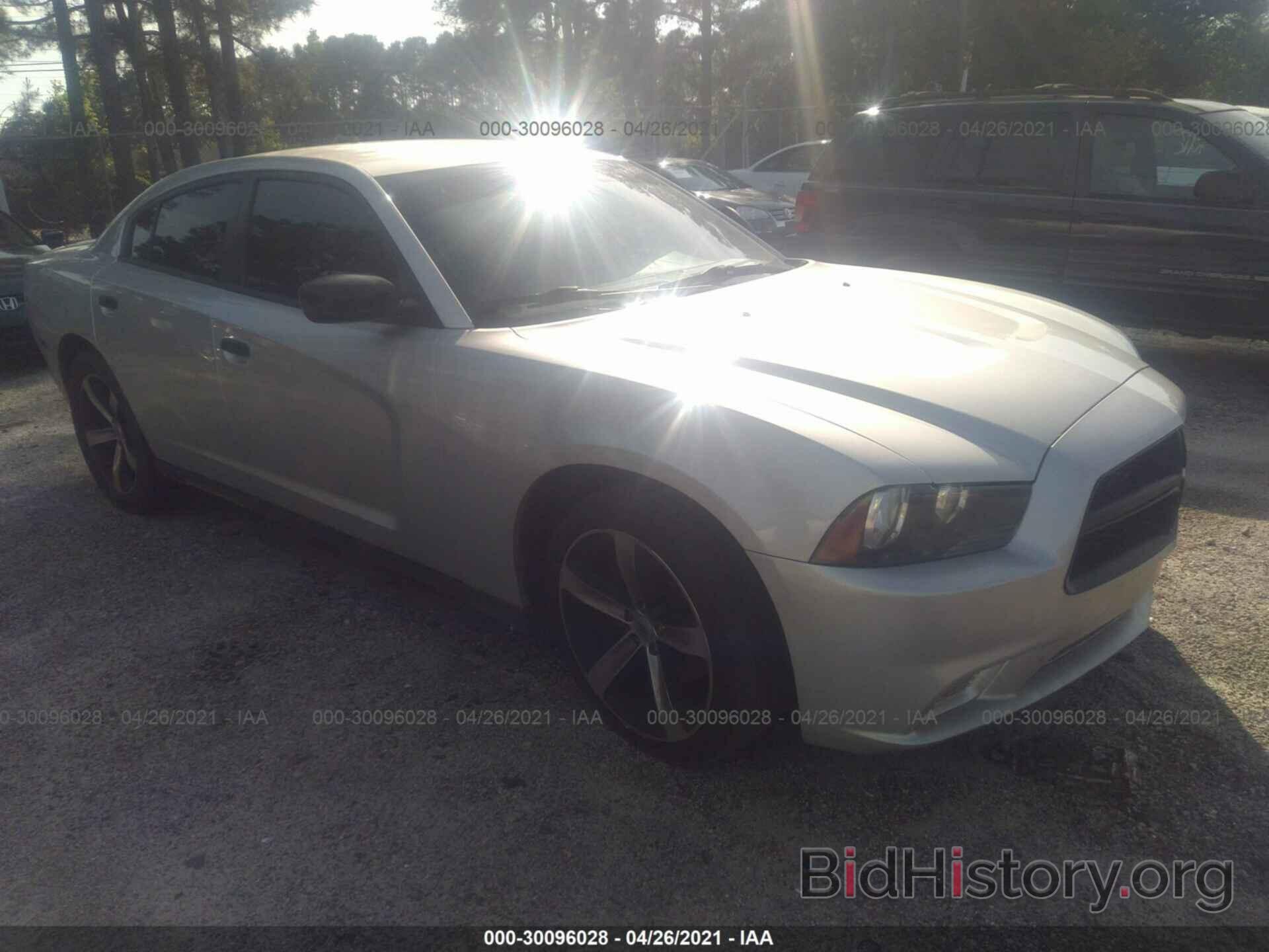 Photo 2C3CDXAT0EH190859 - DODGE CHARGER 2014