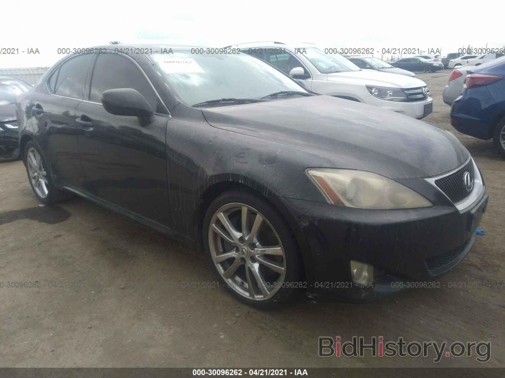 Photo JTHBE262072010197 - LEXUS IS 350 2007