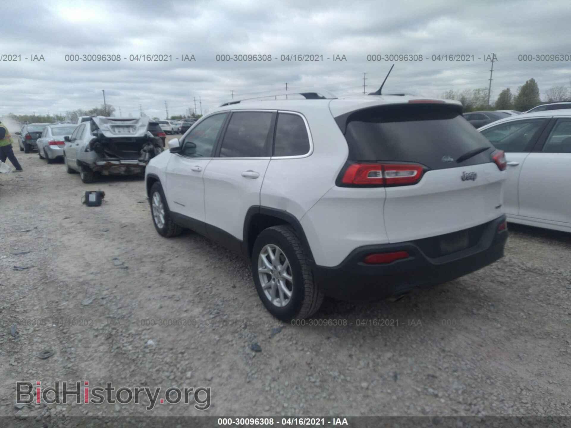 2014 JEEP CHEROKEE - VIN: 1C4PJLCB9EW319217 - Photo 3