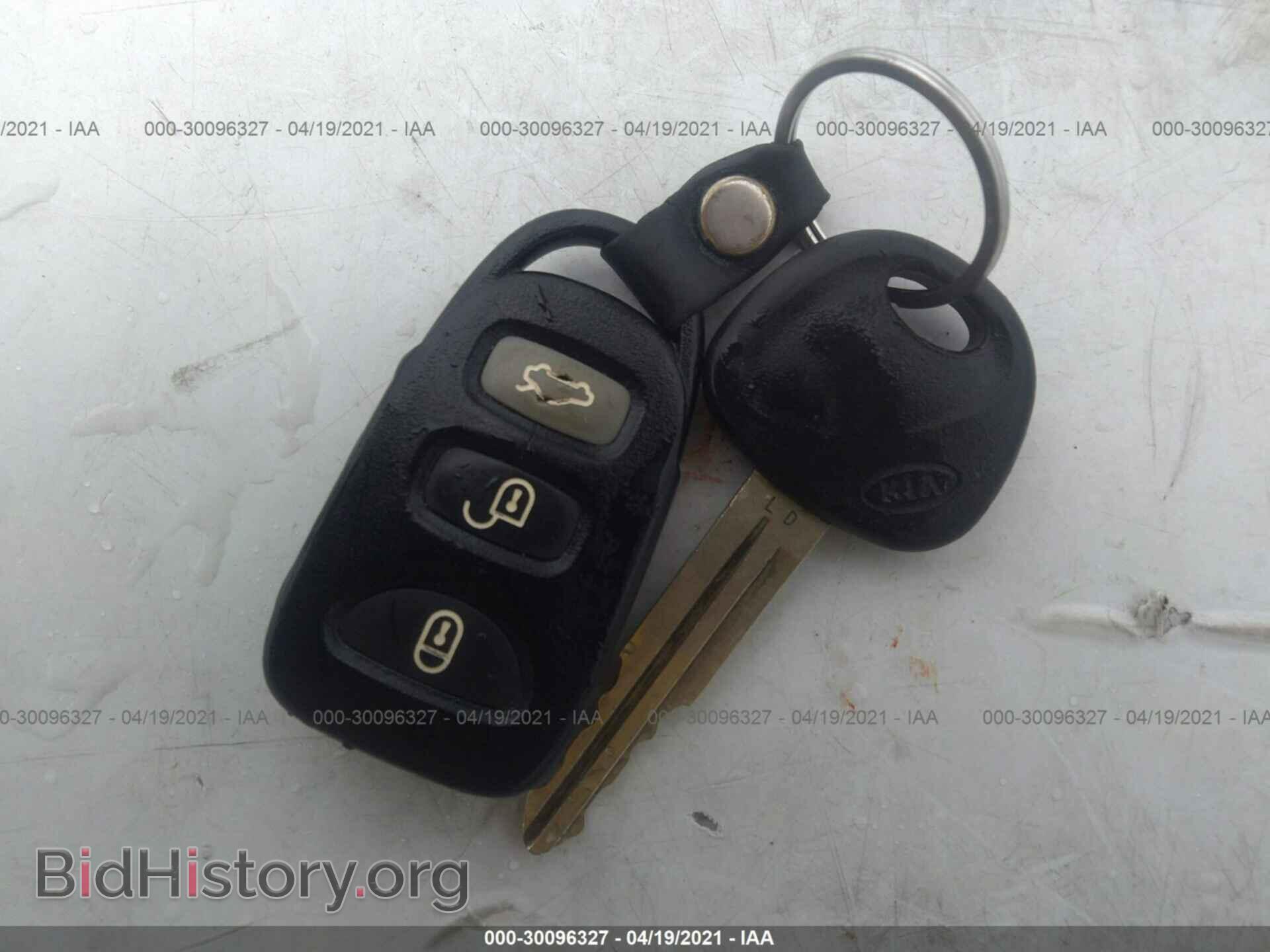 2009 KIA SPECTRA - VIN: KNAFE221495628654 - Фото 11