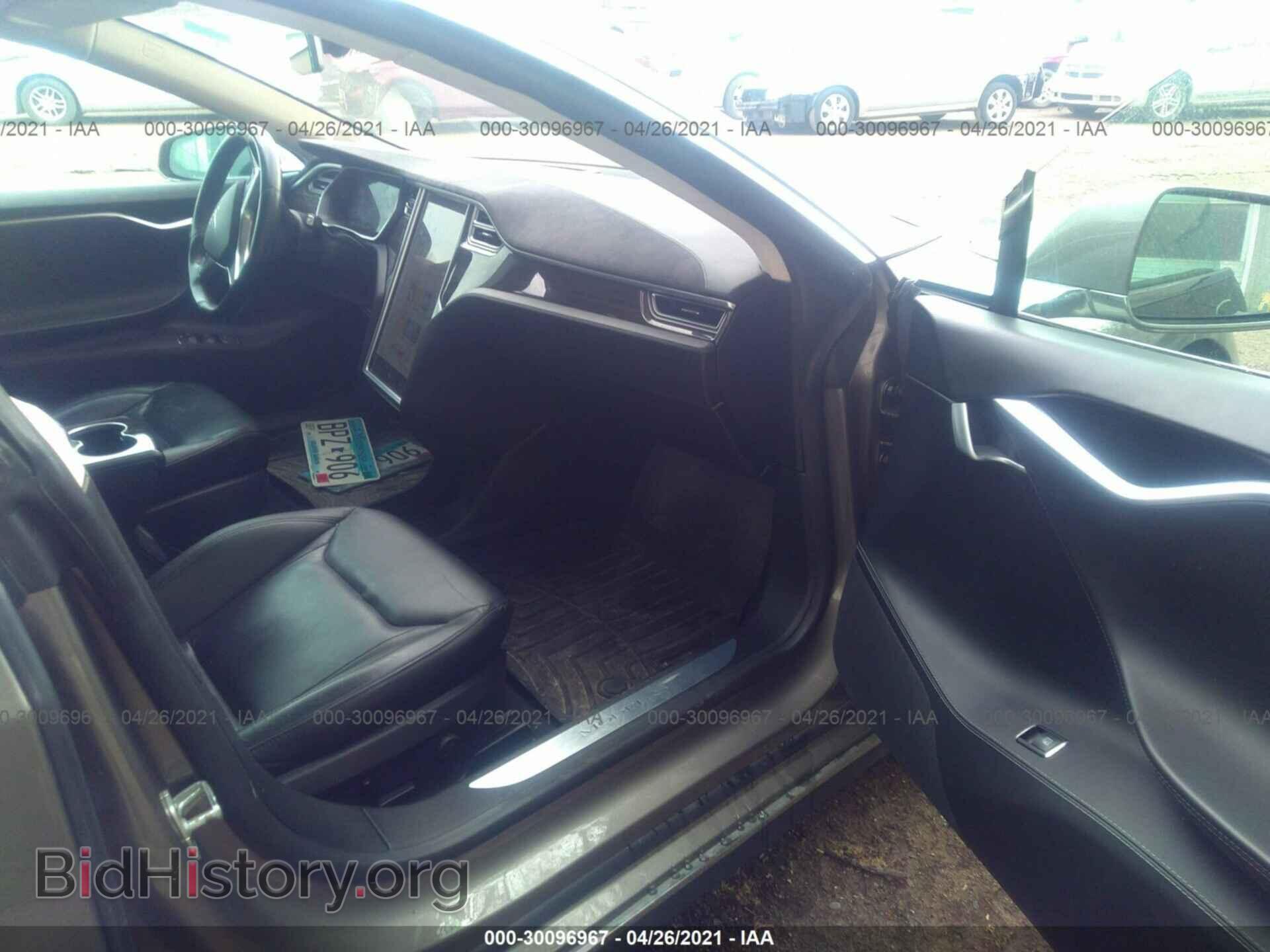 2016 TESLA MODEL S - VIN: 5YJSA1E25GF130082 - Photo 5