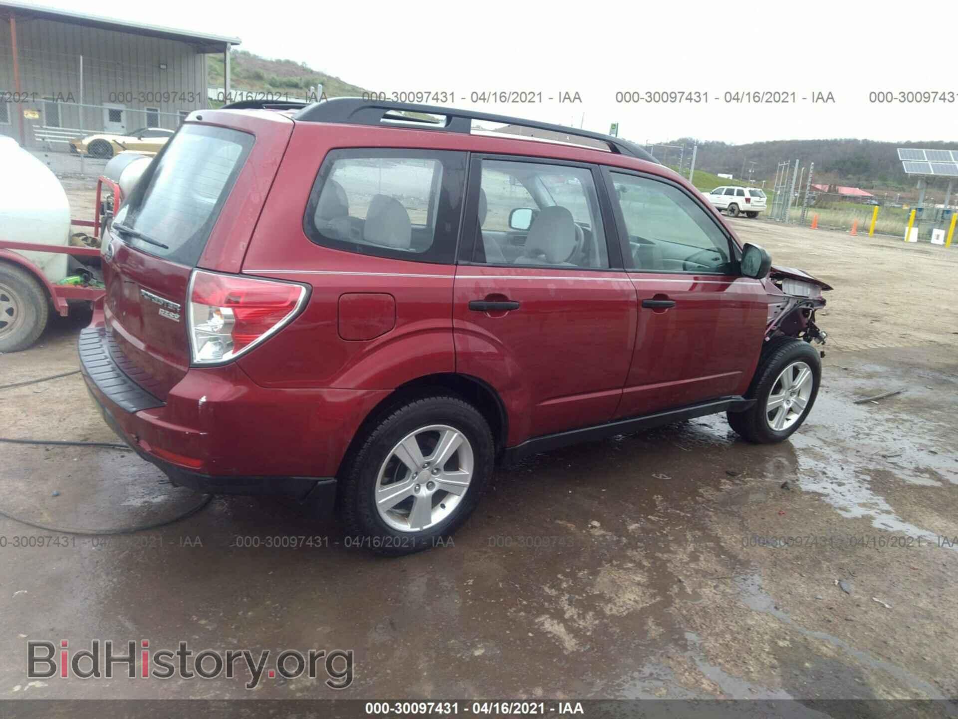 2011 SUBARU FORESTER - VIN: JF2SHABC2BH762332 - Фото 4