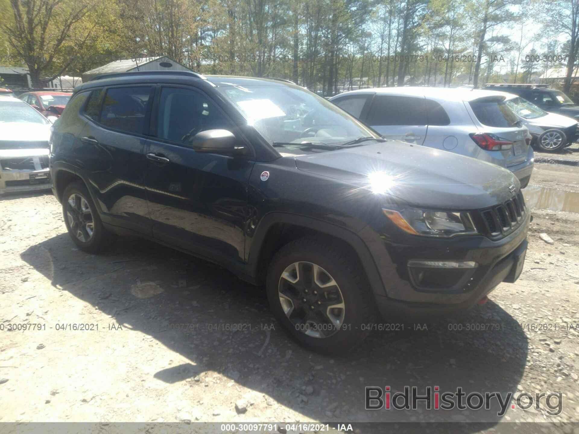 Photo 3C4NJDDB1JT131027 - JEEP COMPASS 2018