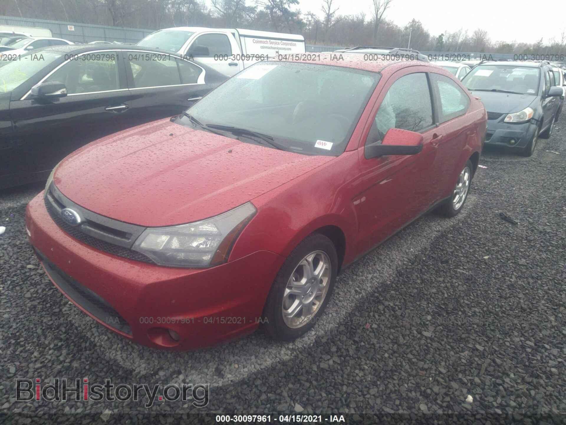 2010 FORD FOCUS - VIN: 1FAHP3CNXAW137586 - Фото 2
