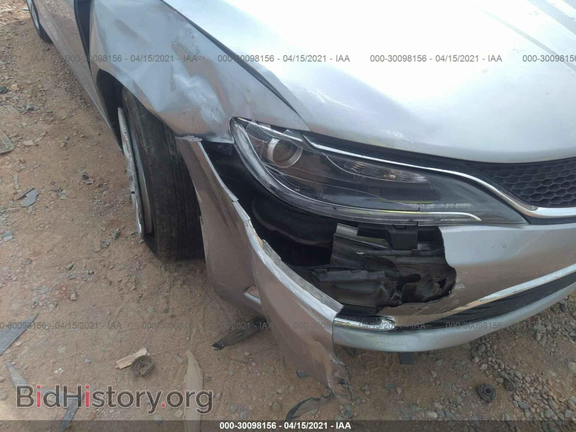 2015 CHRYSLER 200 - VIN: 1C3CCCAB9FN598546 - Фото 6
