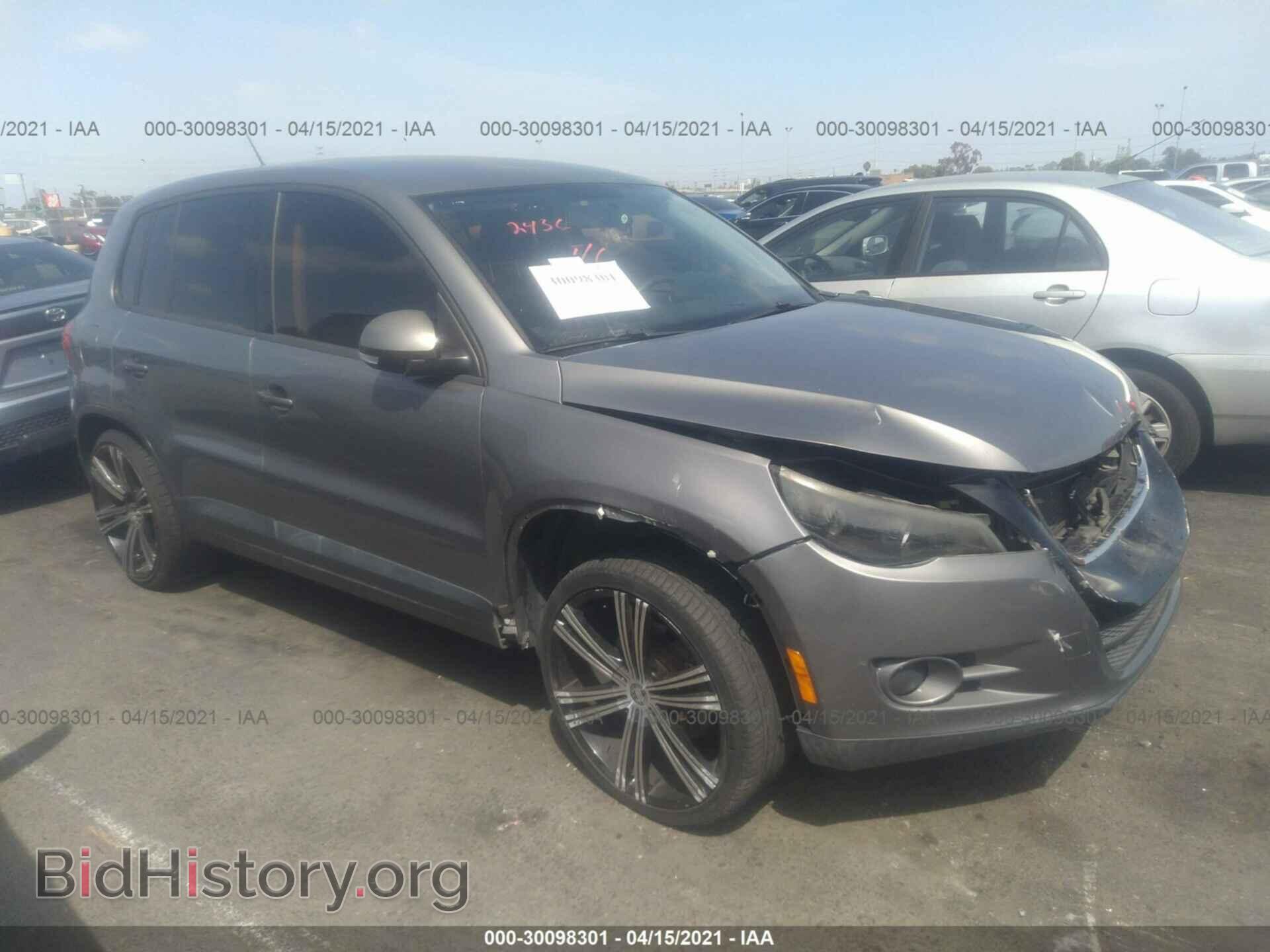 Photo WVGAV75N29W502050 - VOLKSWAGEN TIGUAN 2009