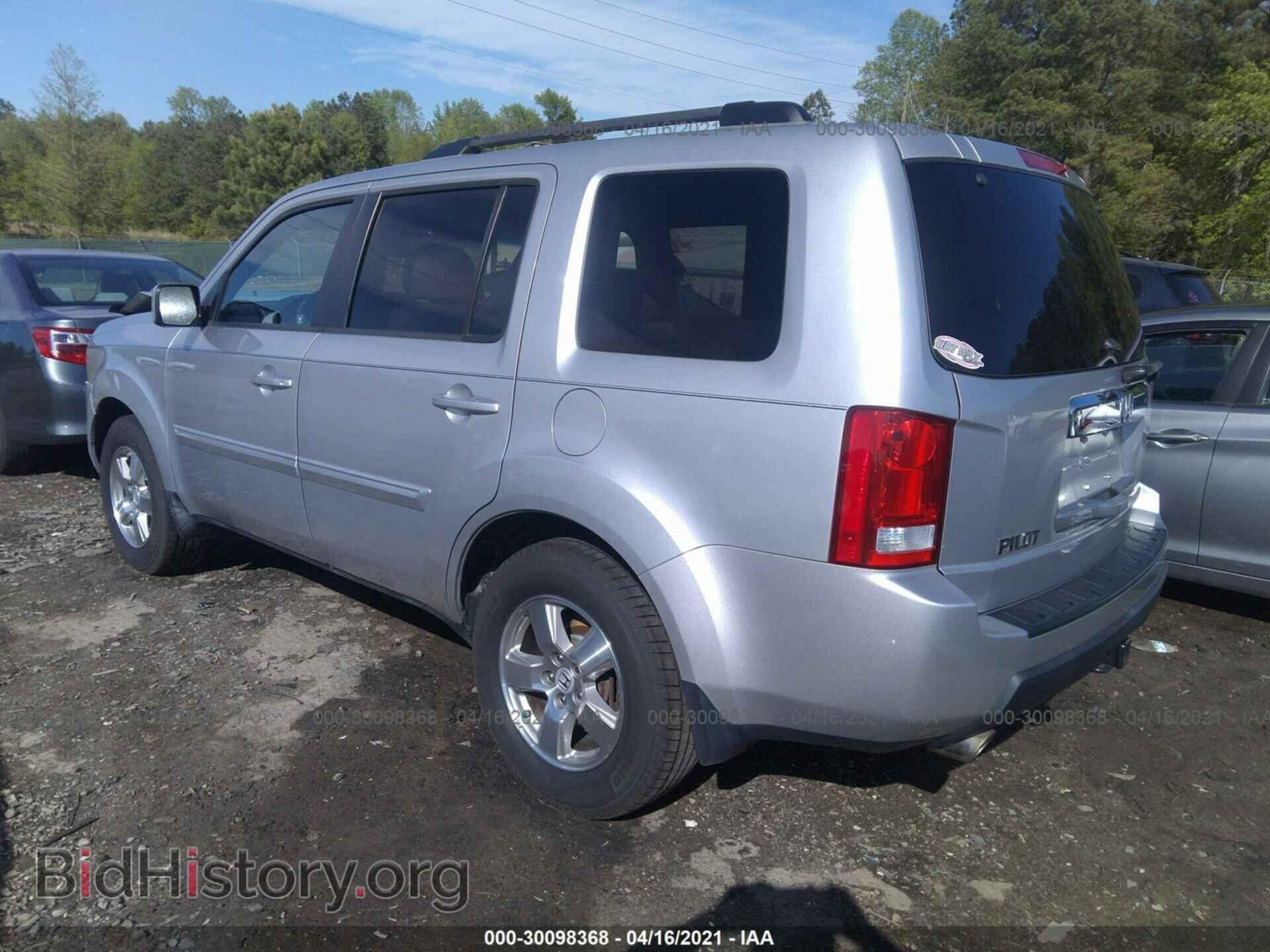 2011 HONDA PILOT - VIN: 5FNYF3H73BB028271 - Фото 3
