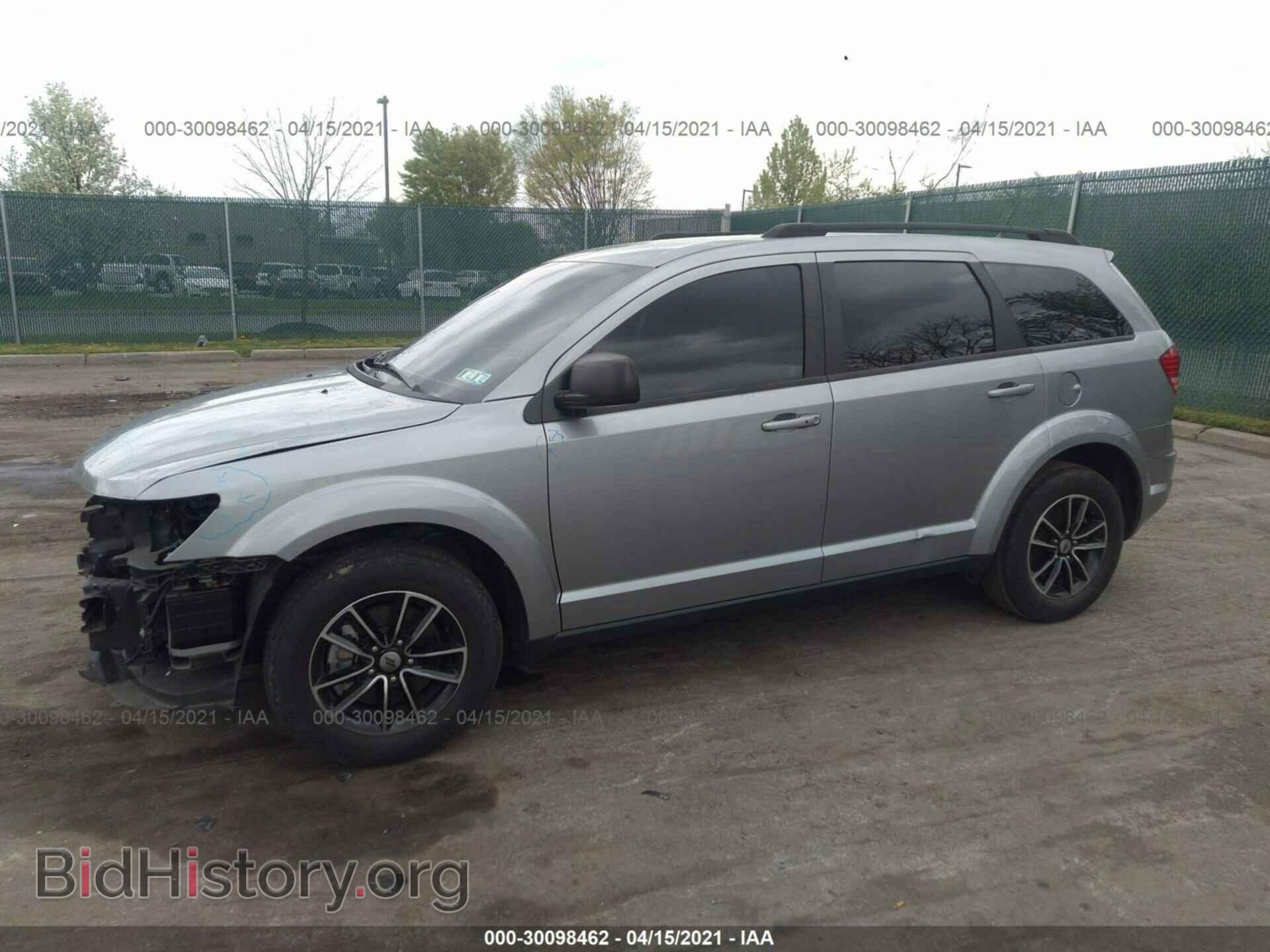 2018 DODGE JOURNEY - VIN: 3C4PDCAB3JT217633 - Photo 2