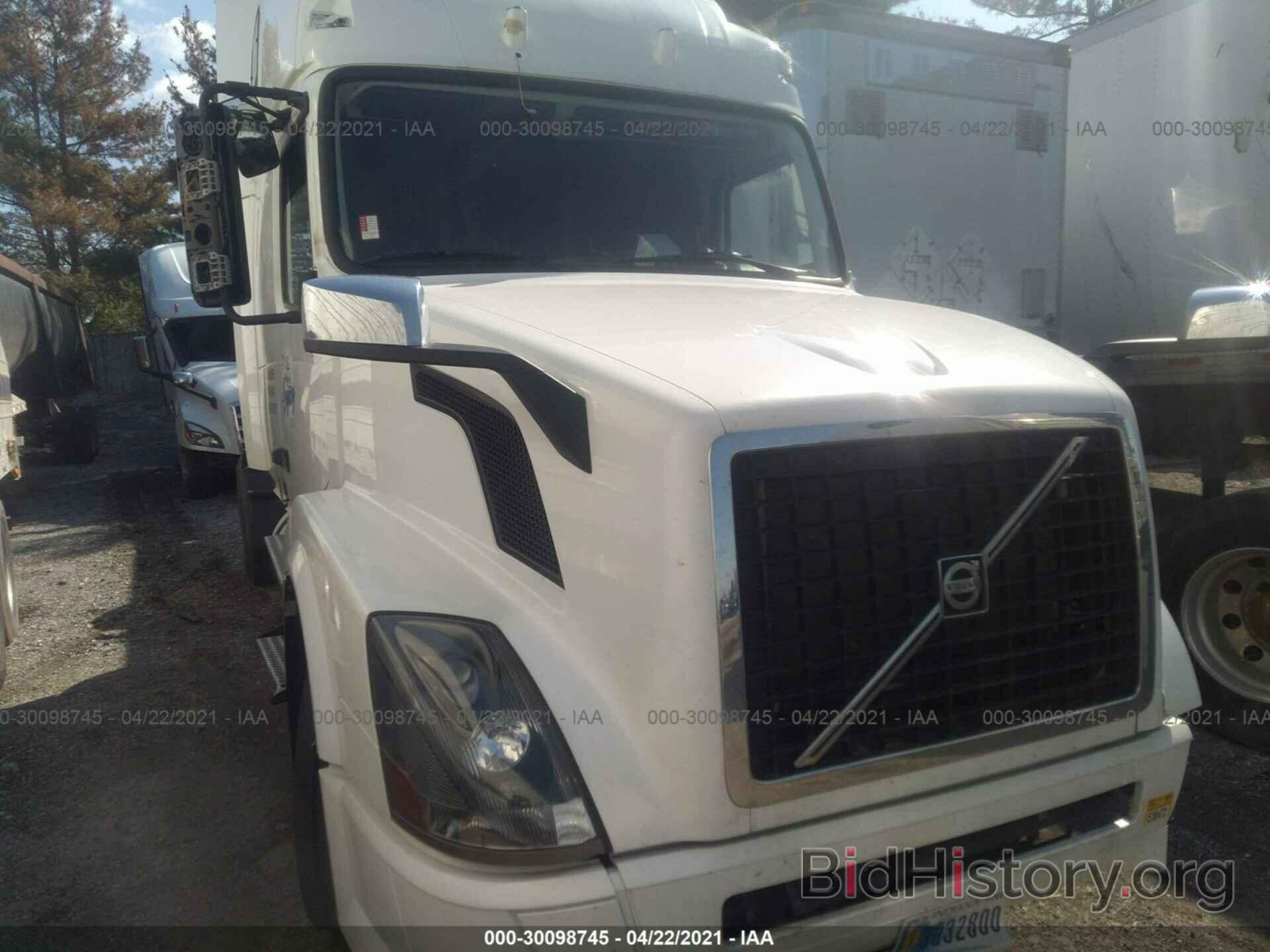 Photo 4V4NC9TH6DN567393 - VOLVO VN 2013