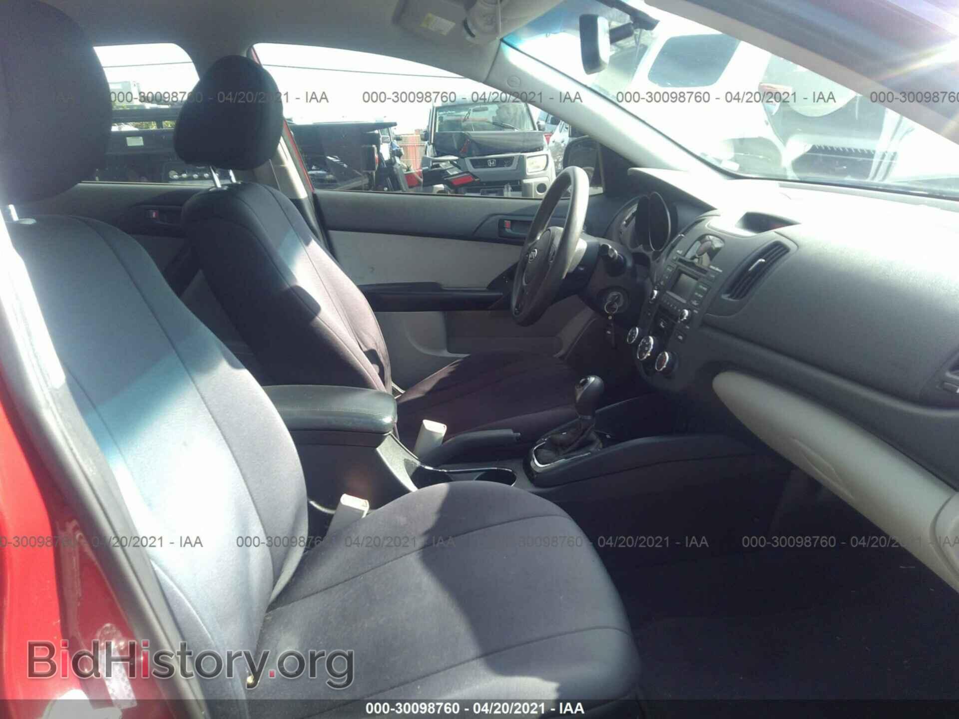 2011 KIA FORTE - VIN: KNAFU4A24B5422247 - Фото 5