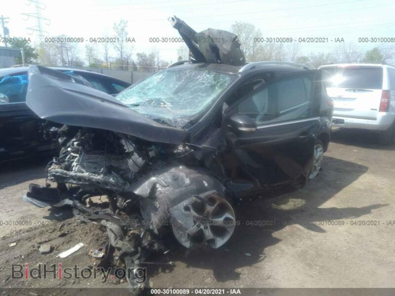 2015 Ford ESCAPE (VIN 1FMCU9J92FUB17725) — фото 2 из 10