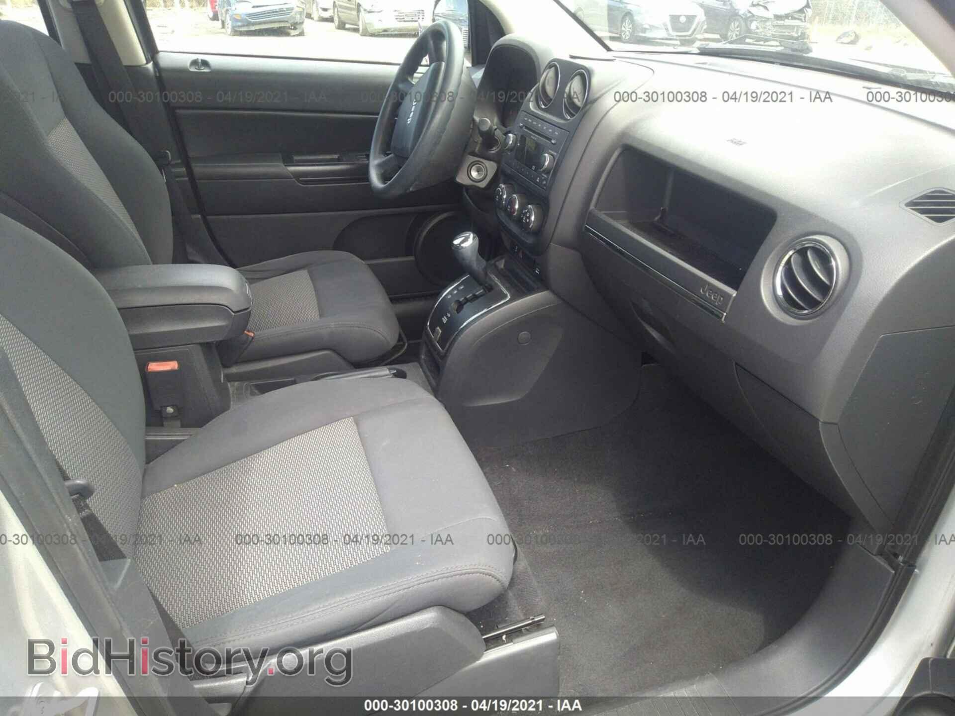2010 JEEP COMPASS - VIN: 1J4NT4FB7AD549454 - Фото 5