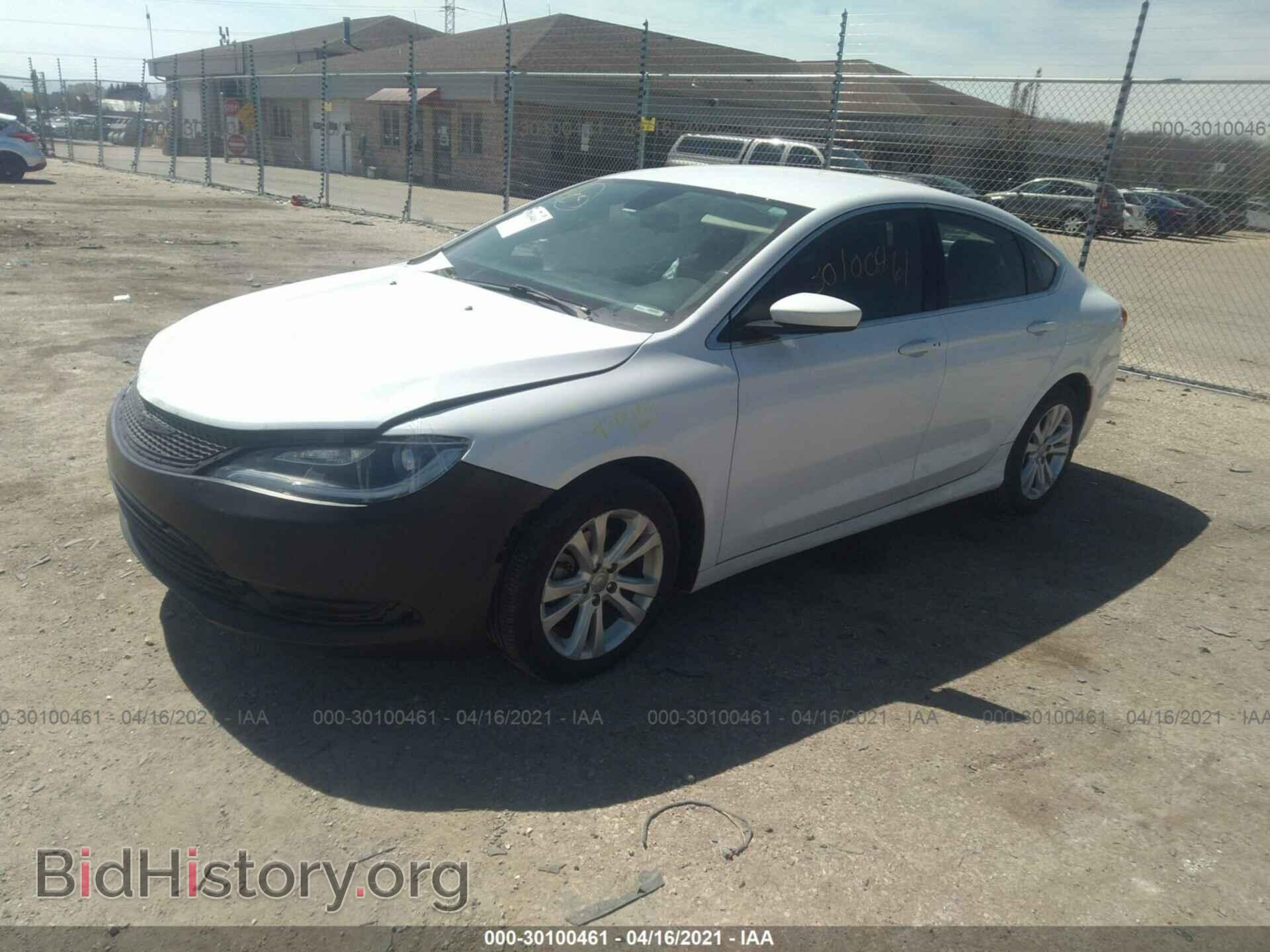 2015 CHRYSLER 200 - VIN: 1C3CCCABXFN719455 - Фото 2