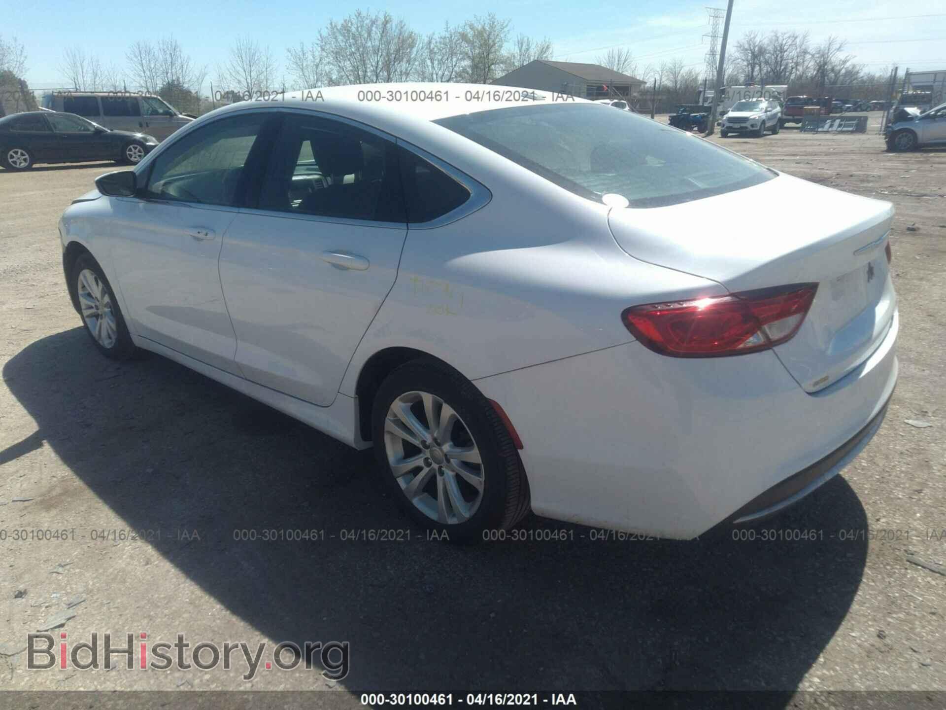 2015 CHRYSLER 200 - VIN: 1C3CCCABXFN719455 - Фото 3