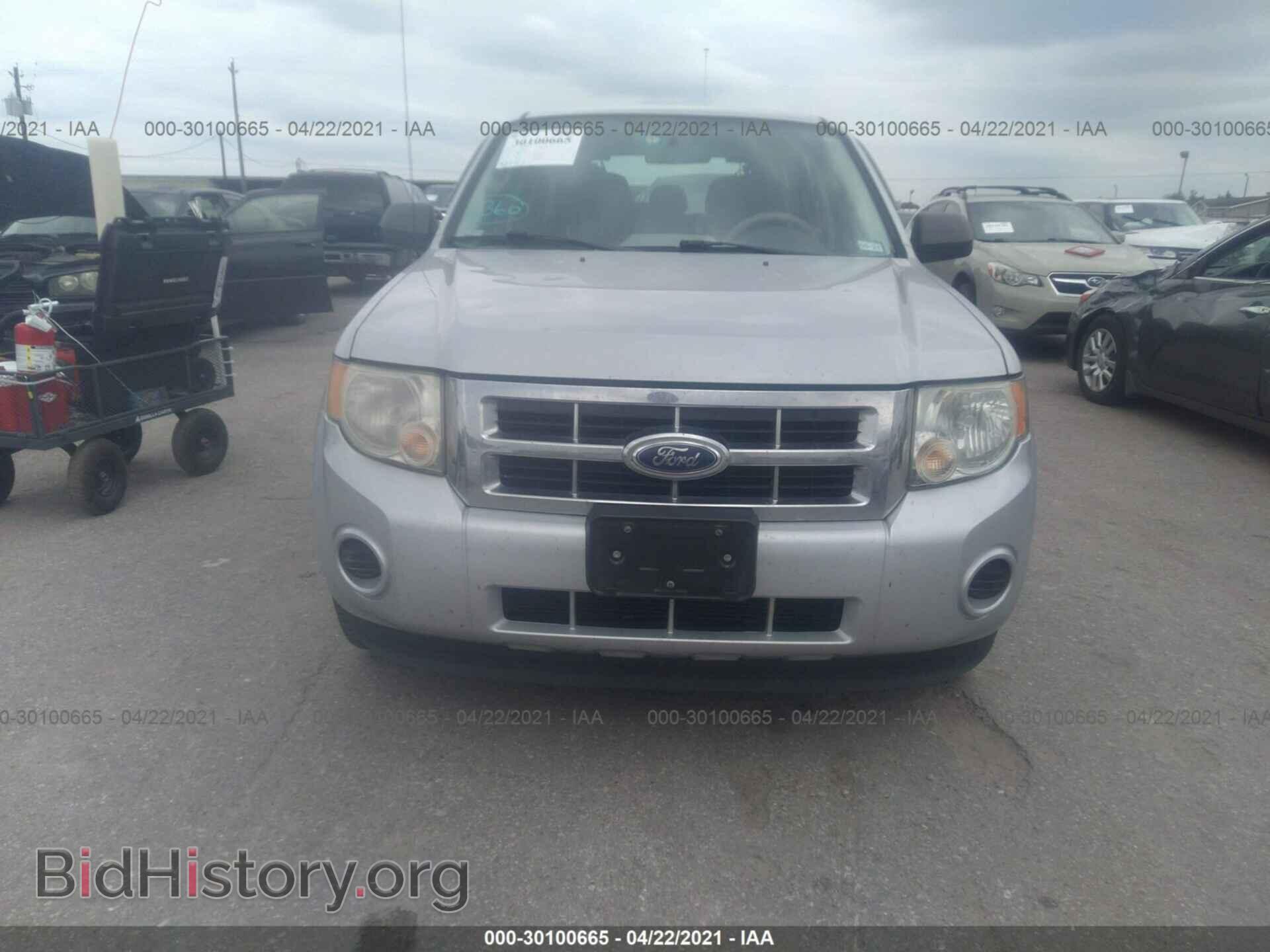 2011 FORD ESCAPE - VIN: 1FMCU0C74BKB83822 - Фото 6