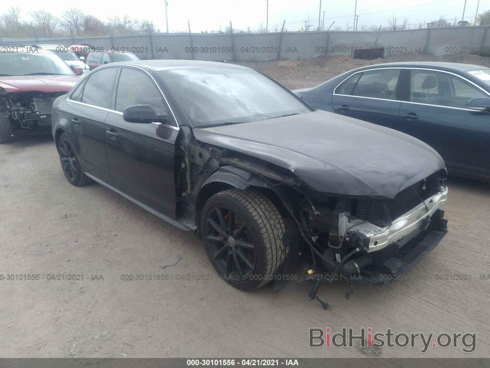 Photo WAUFFAFL9EA077495 - AUDI A4 2014