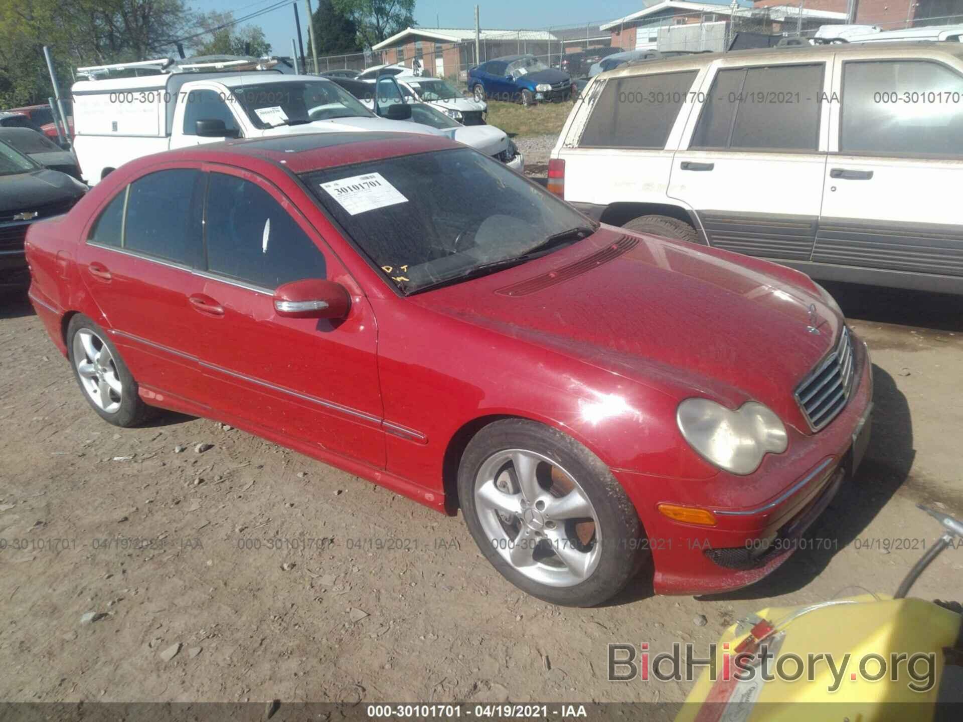 Photo WDBRF52H06F755921 - MERCEDES-BENZ C-CLASS 2006