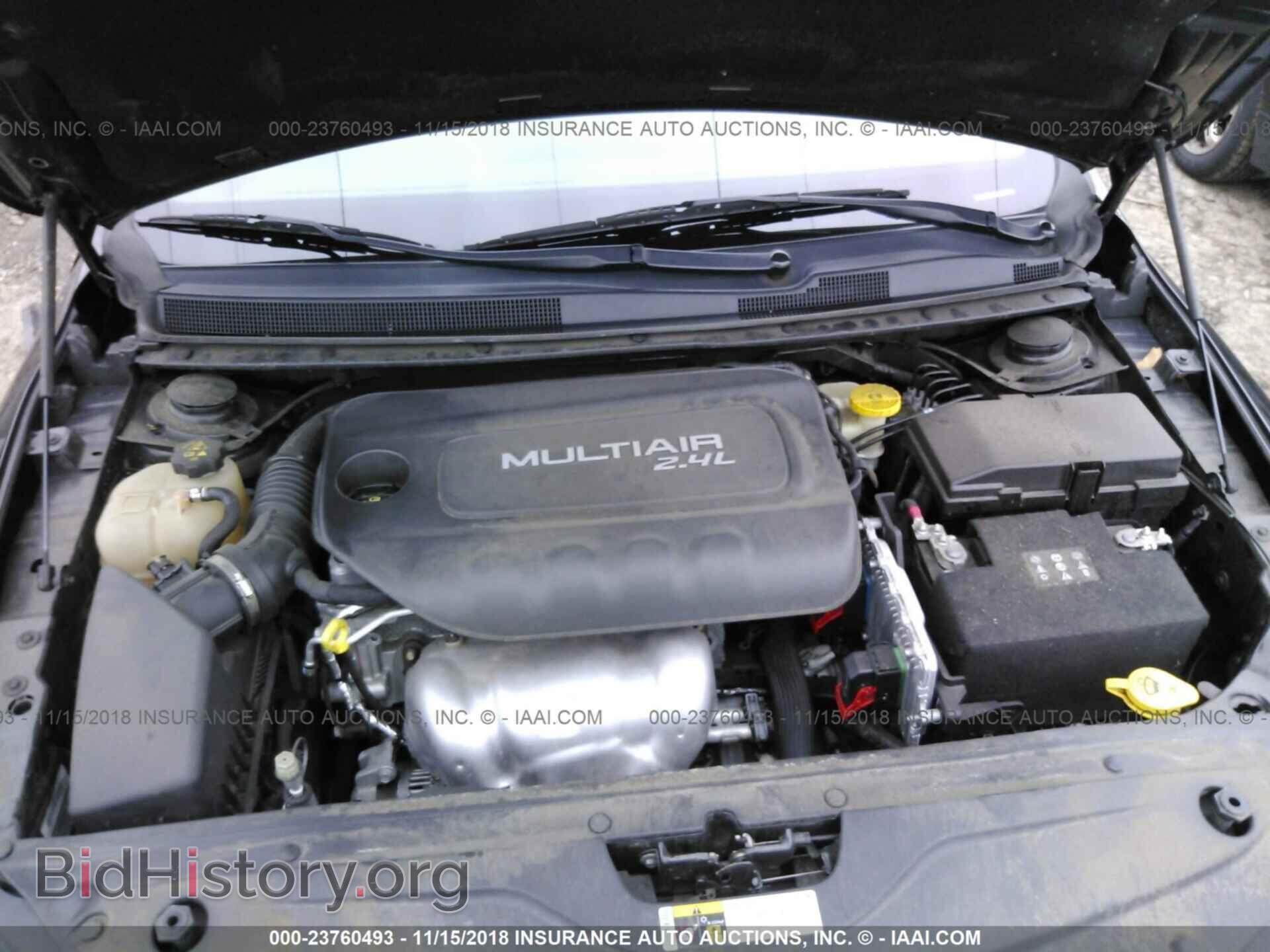 2015 CHRYSLER 200 - VIN: 1C3CCCAB4FN688512 - Photo 10