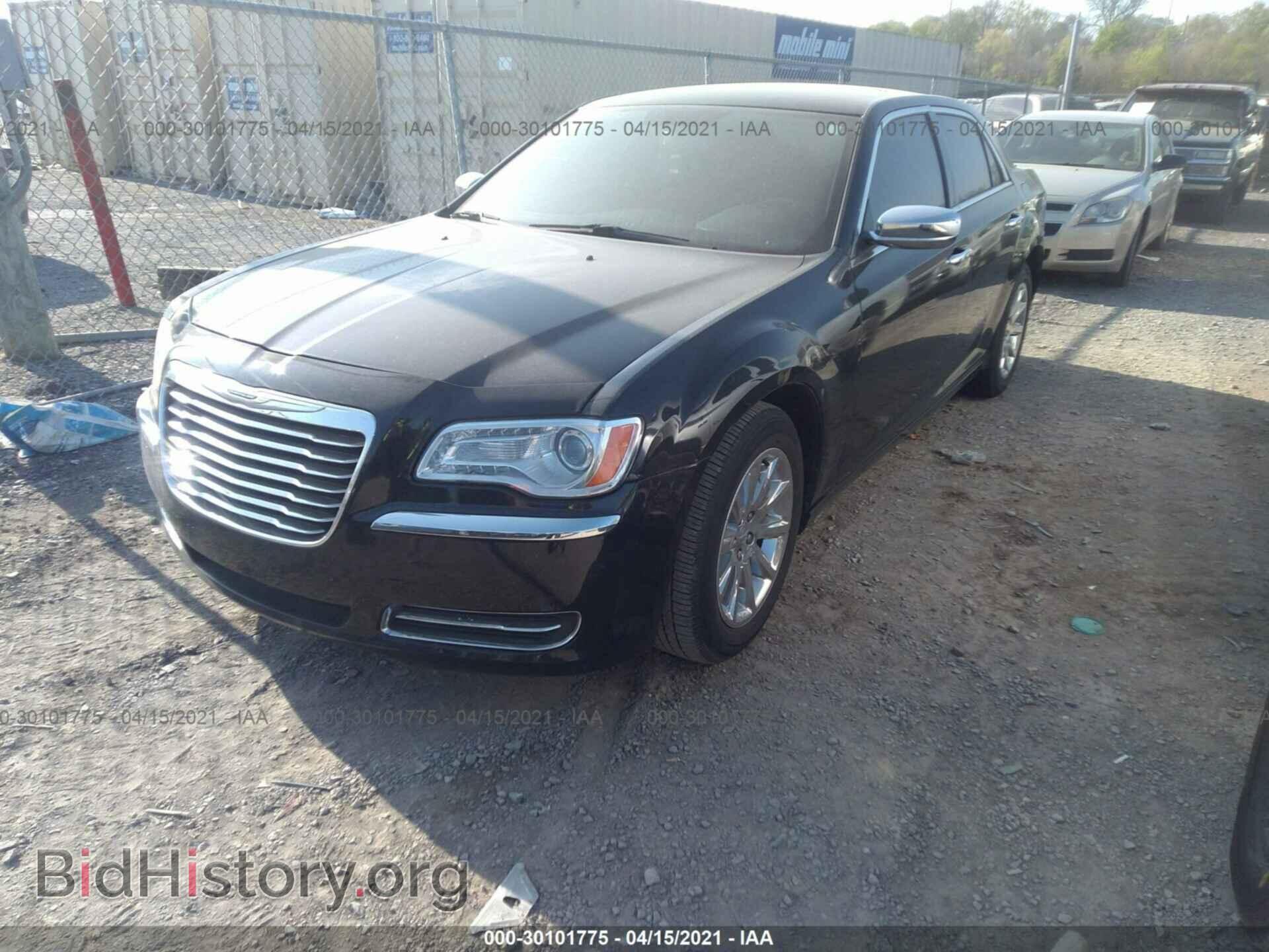 2012 CHRYSLER 300 - VIN: 2C3CCACG1CH168043 - Photo 2