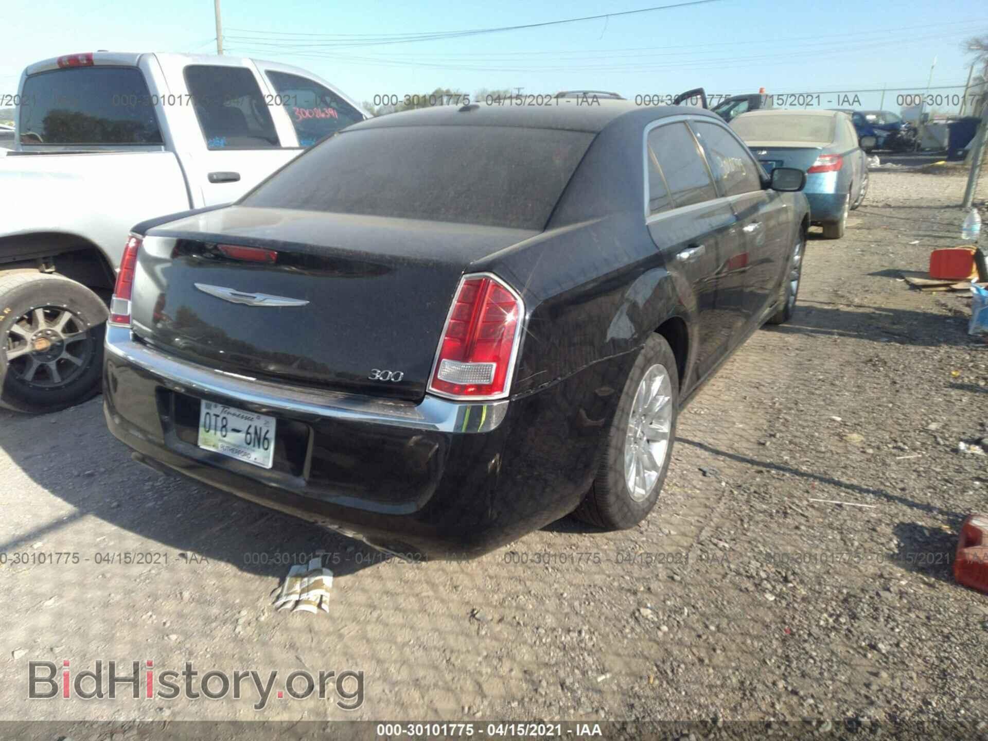 2012 CHRYSLER 300 - VIN: 2C3CCACG1CH168043 - Photo 4
