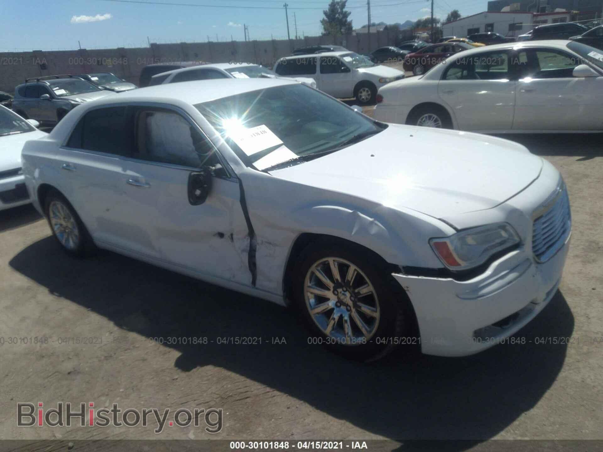 Фотография 2C3CCACG1CH138248 - CHRYSLER 300 2012