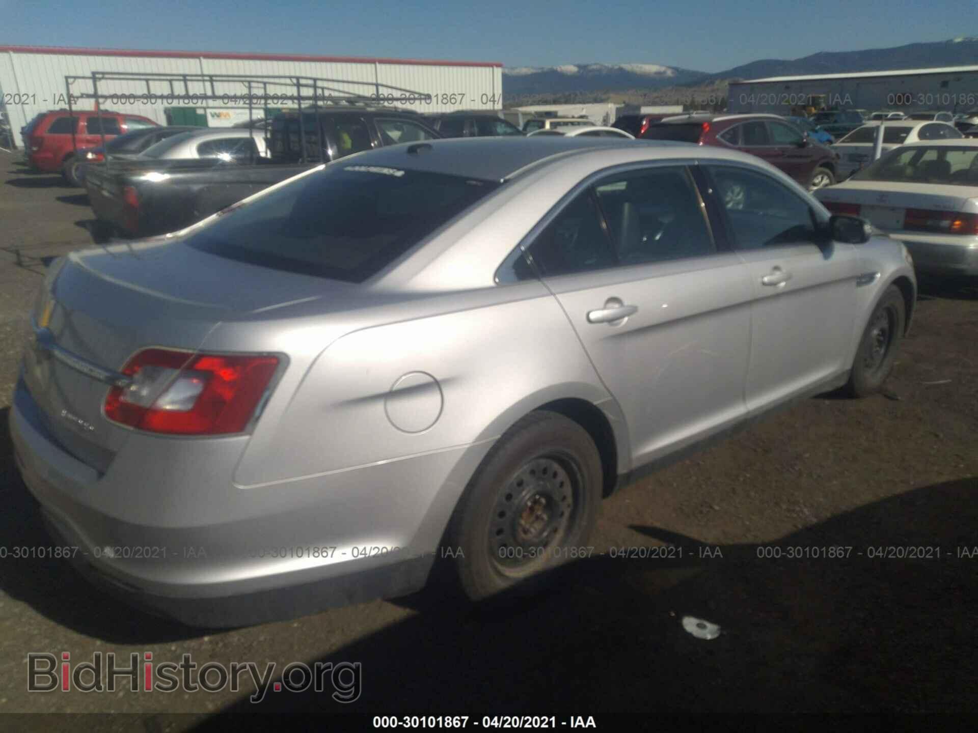 2011 FORD TAURUS - VIN: 1FAHP2FW7BG105947 - Фото 4