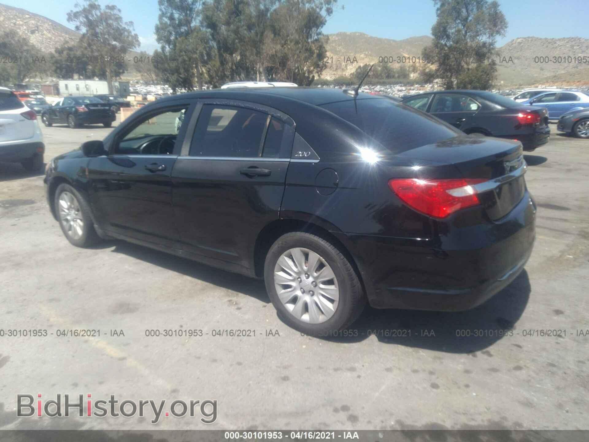 2012 CHRYSLER 200 - VIN: 1C3CCBAB0CN127200 - Фото 3
