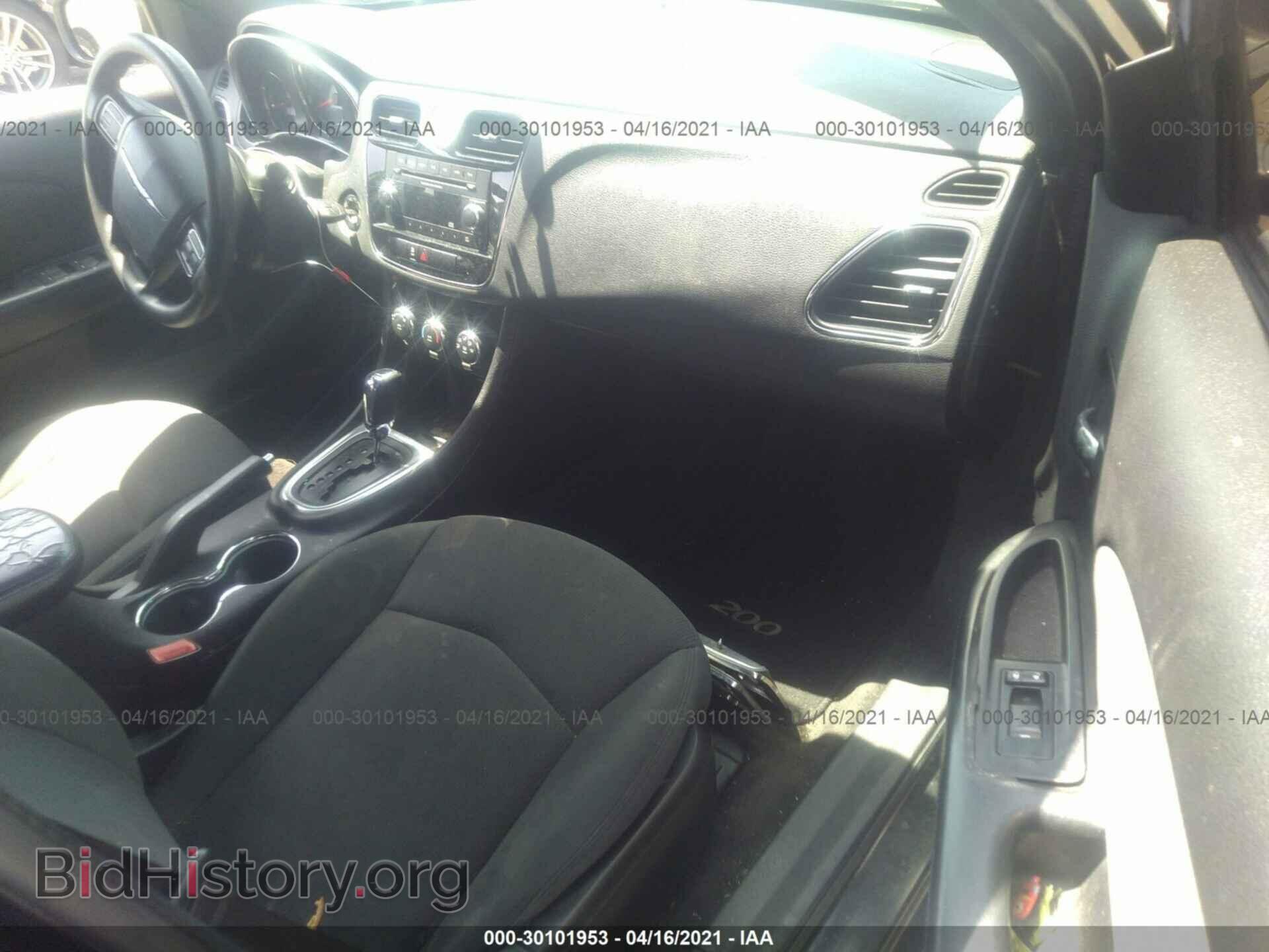 2012 CHRYSLER 200 - VIN: 1C3CCBAB0CN127200 - Фото 5