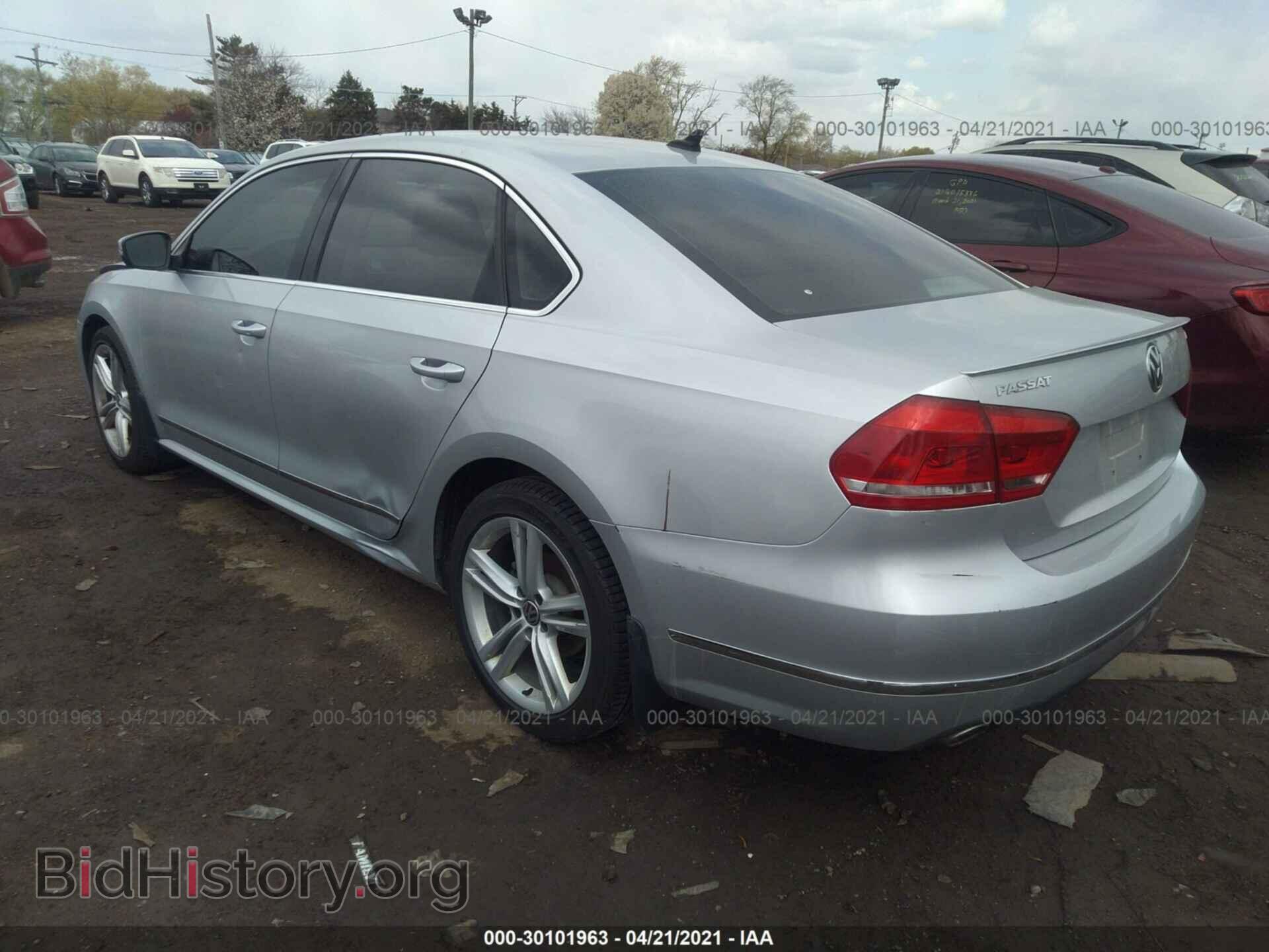 2014 VOLKSWAGEN PASSAT - VIN: 1VWCN7A36EC045978 - Фото 3
