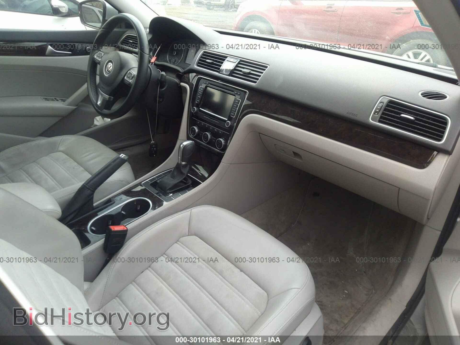 2014 VOLKSWAGEN PASSAT - VIN: 1VWCN7A36EC045978 - Фото 5
