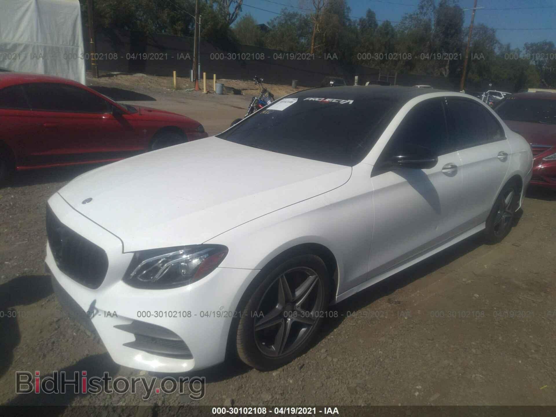 2017 MERCEDES-BENZ E-CLASS - VIN: WDDZF4JB0HA007524 - Фото 2