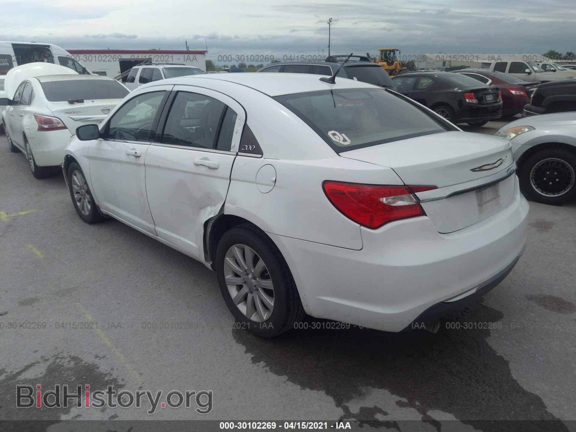 2013 CHRYSLER 200 - VIN: 1C3CCBCG8DN554523 - Photo 3