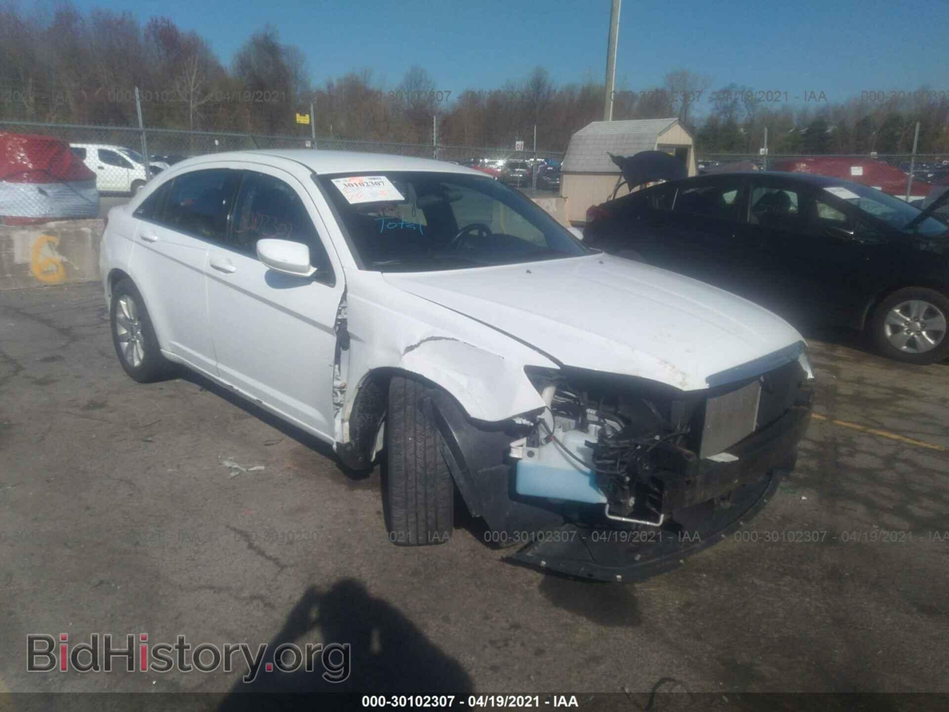 Фотография 1C3CCBBG8DN532247 - CHRYSLER 200 2013