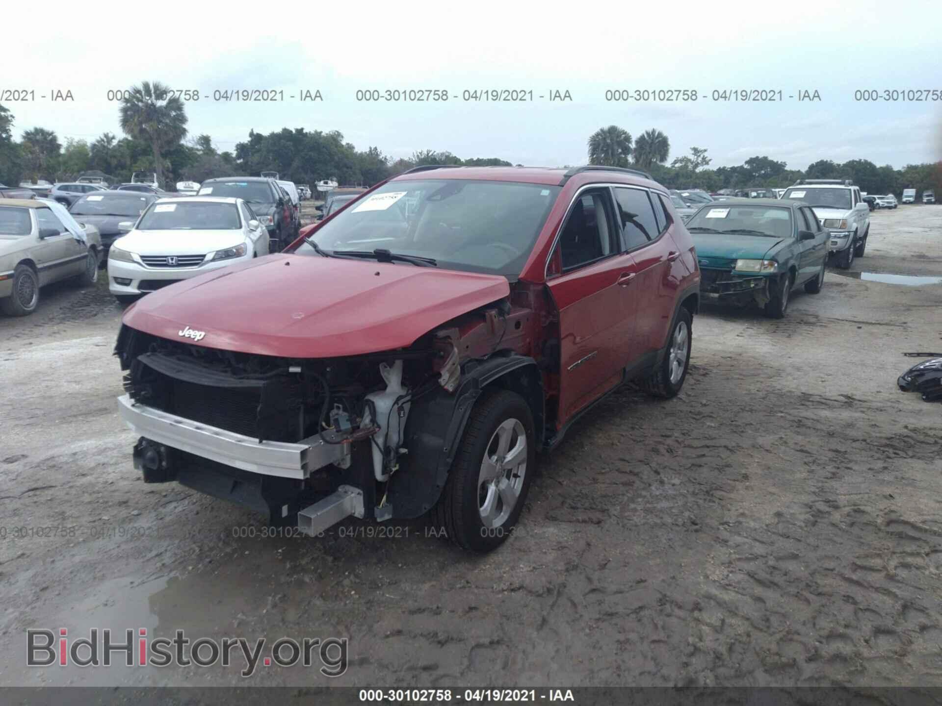 2018 JEEP COMPASS - VIN: 3C4NJCBB6JT263116 - Фото 2