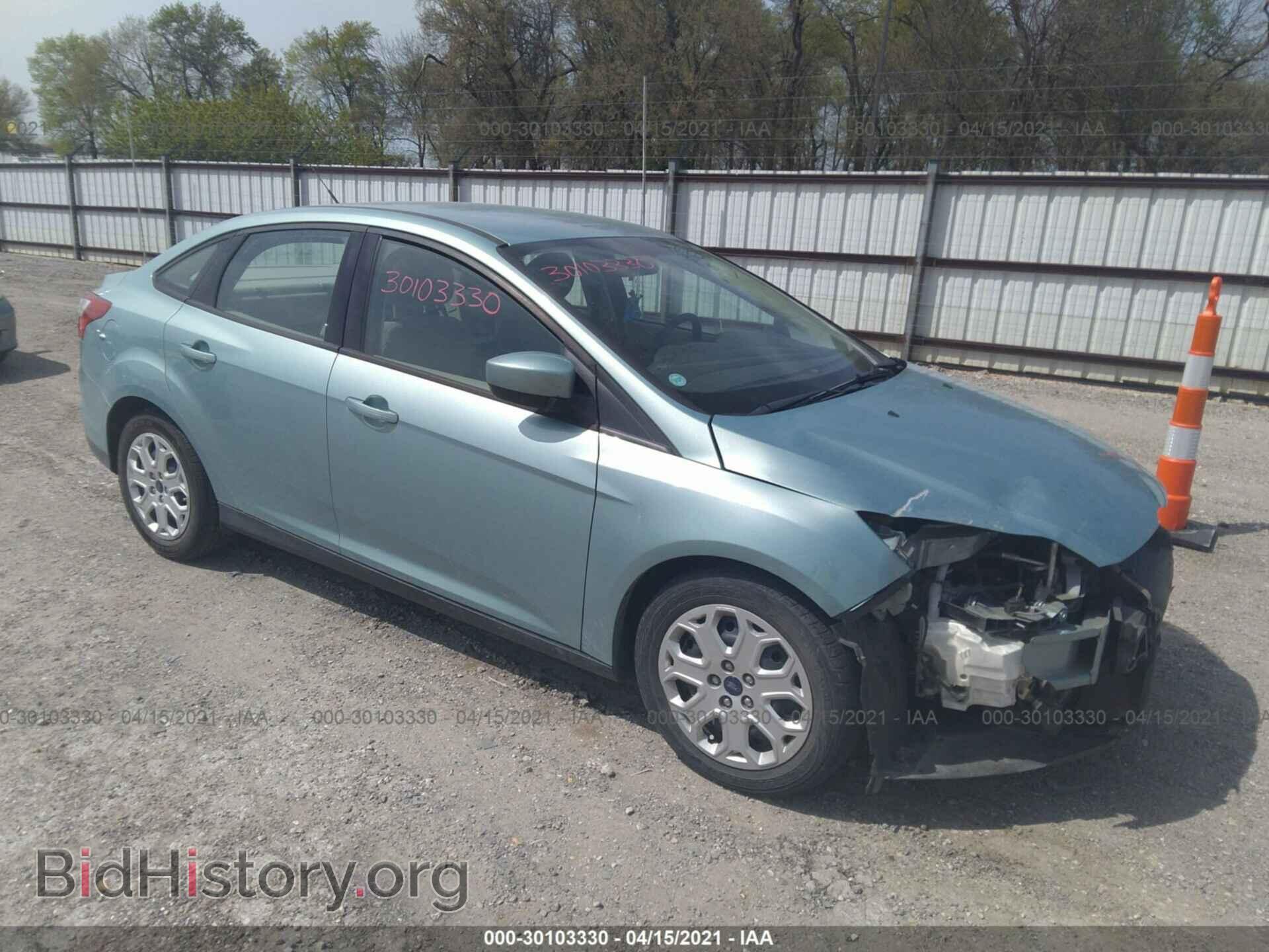 Photo 1FAHP3F2XCL415456 - FORD FOCUS 2012
