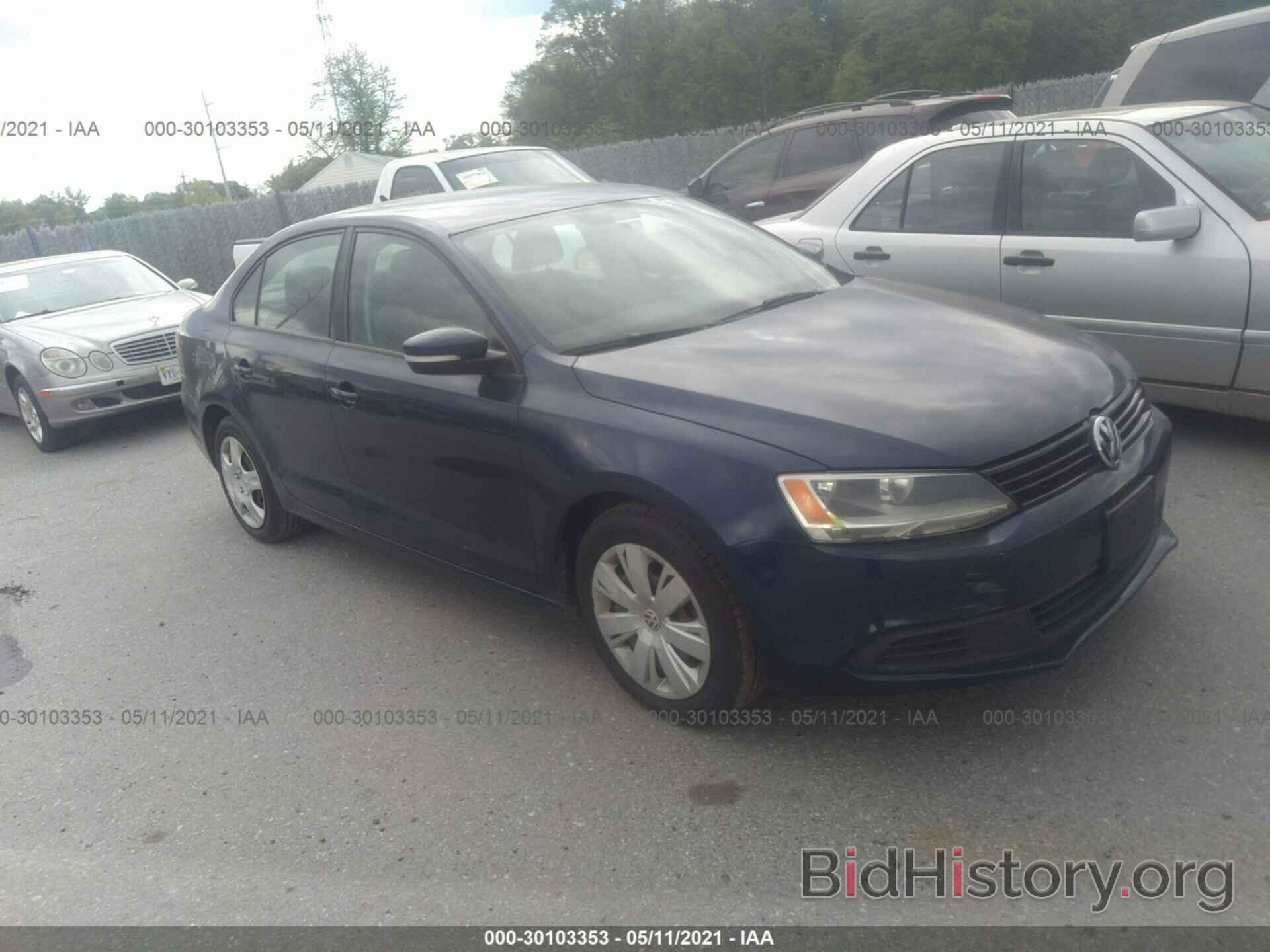 Photo 3VWD17AJ6EM422385 - VOLKSWAGEN JETTA SEDAN 2014