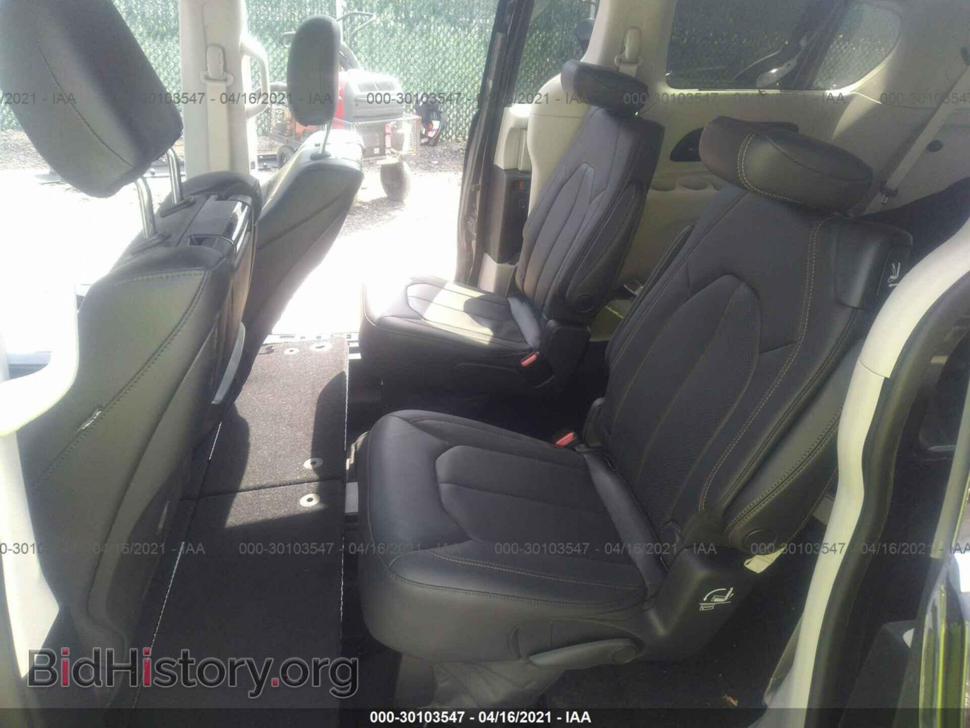2019 CHRYSLER PACIFICA - VIN: 2C4RC1EG9KR704040 - Фото 8